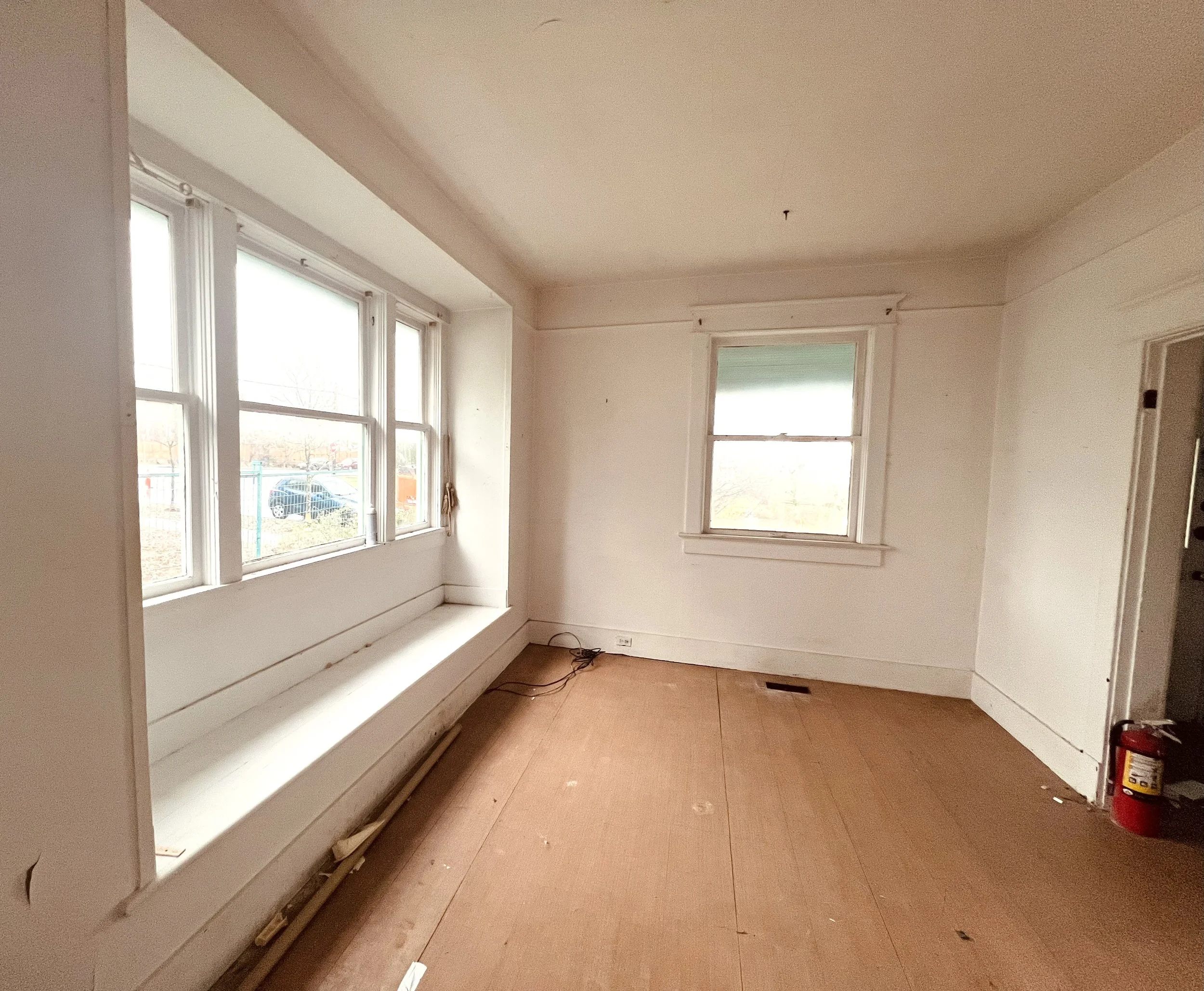 interior bay window.jpeg