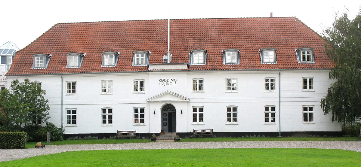 Foto Rødding Højskole.jpg
