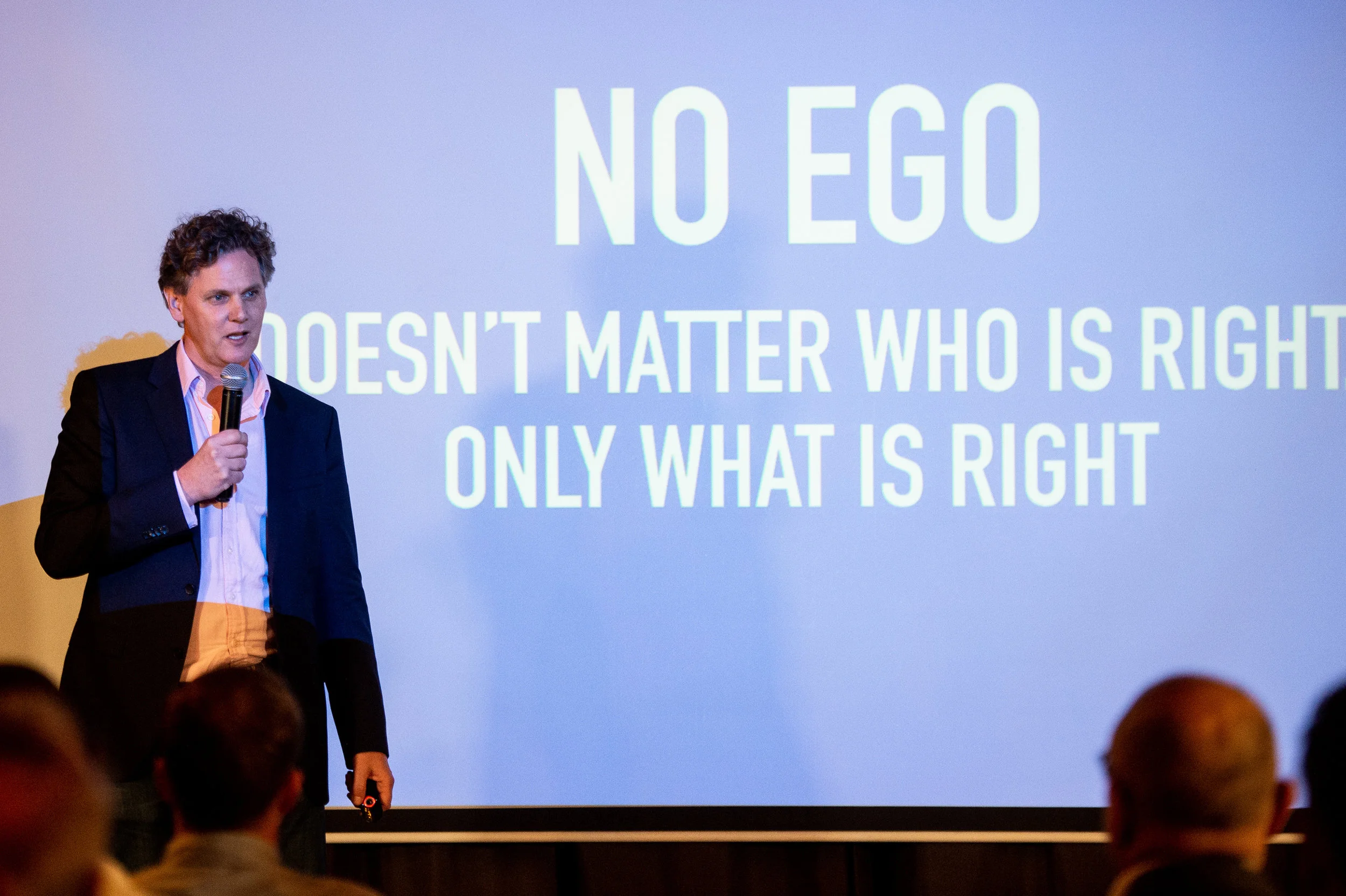 It doesn't matter who is right. It only matters what is right..jpg
