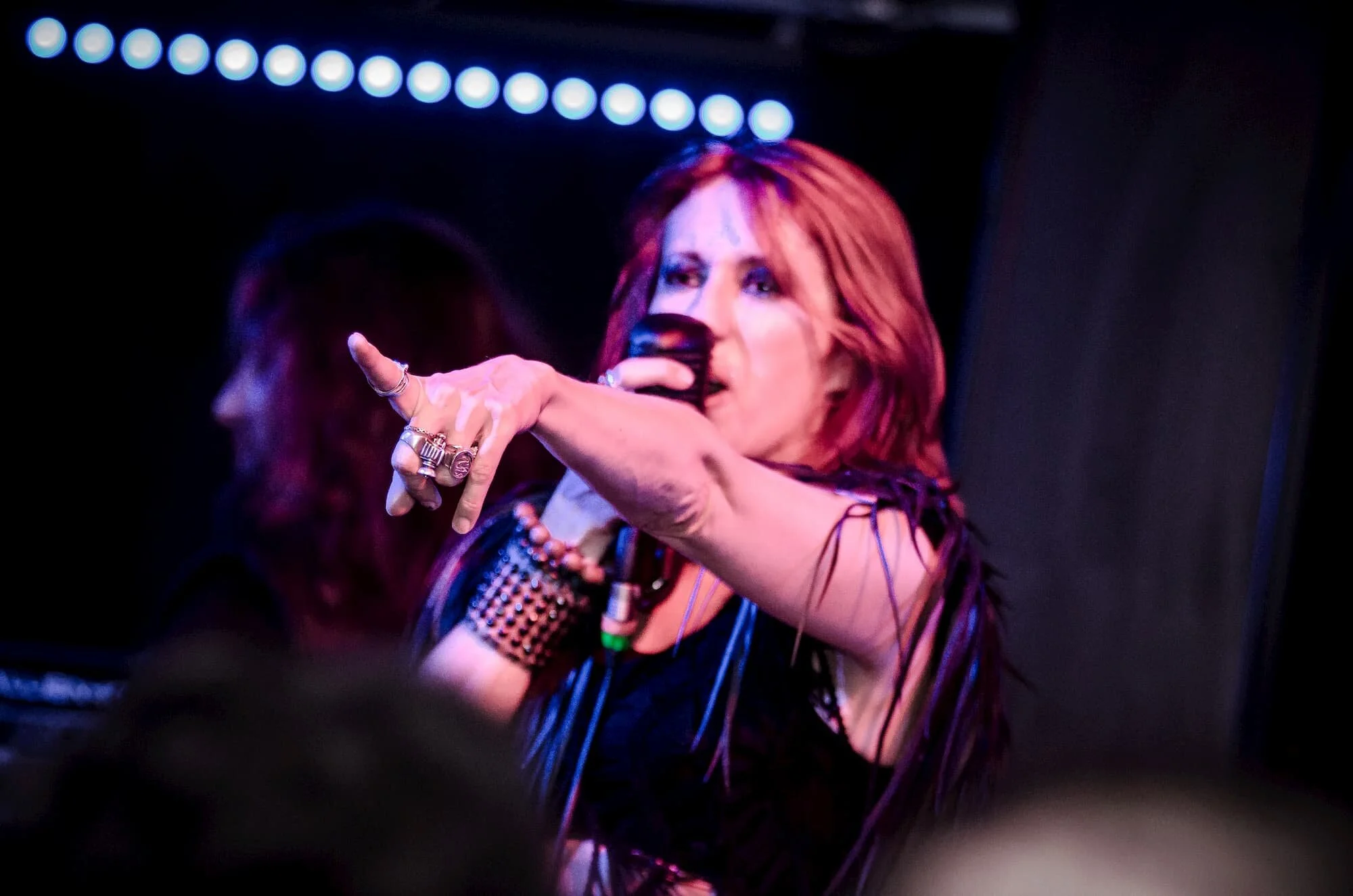 Foto di concerto: band metal Holy Shire