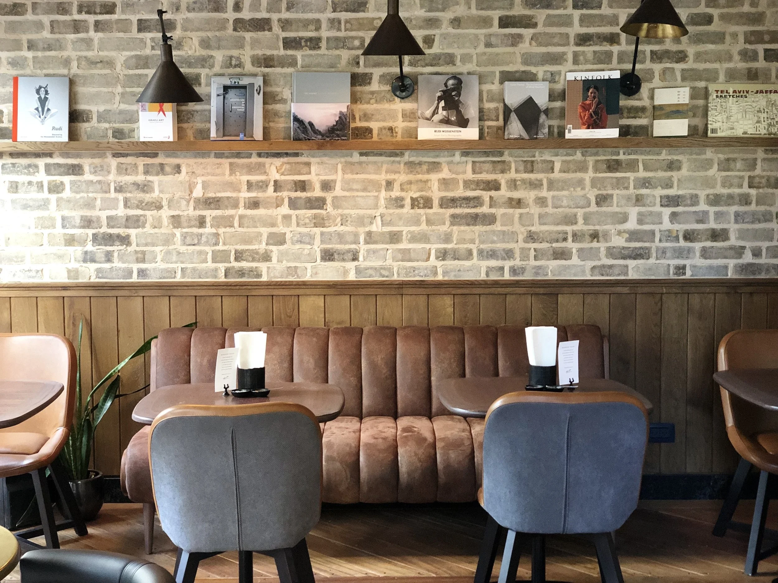 Local living at Hotel Vera in Tel Aviv