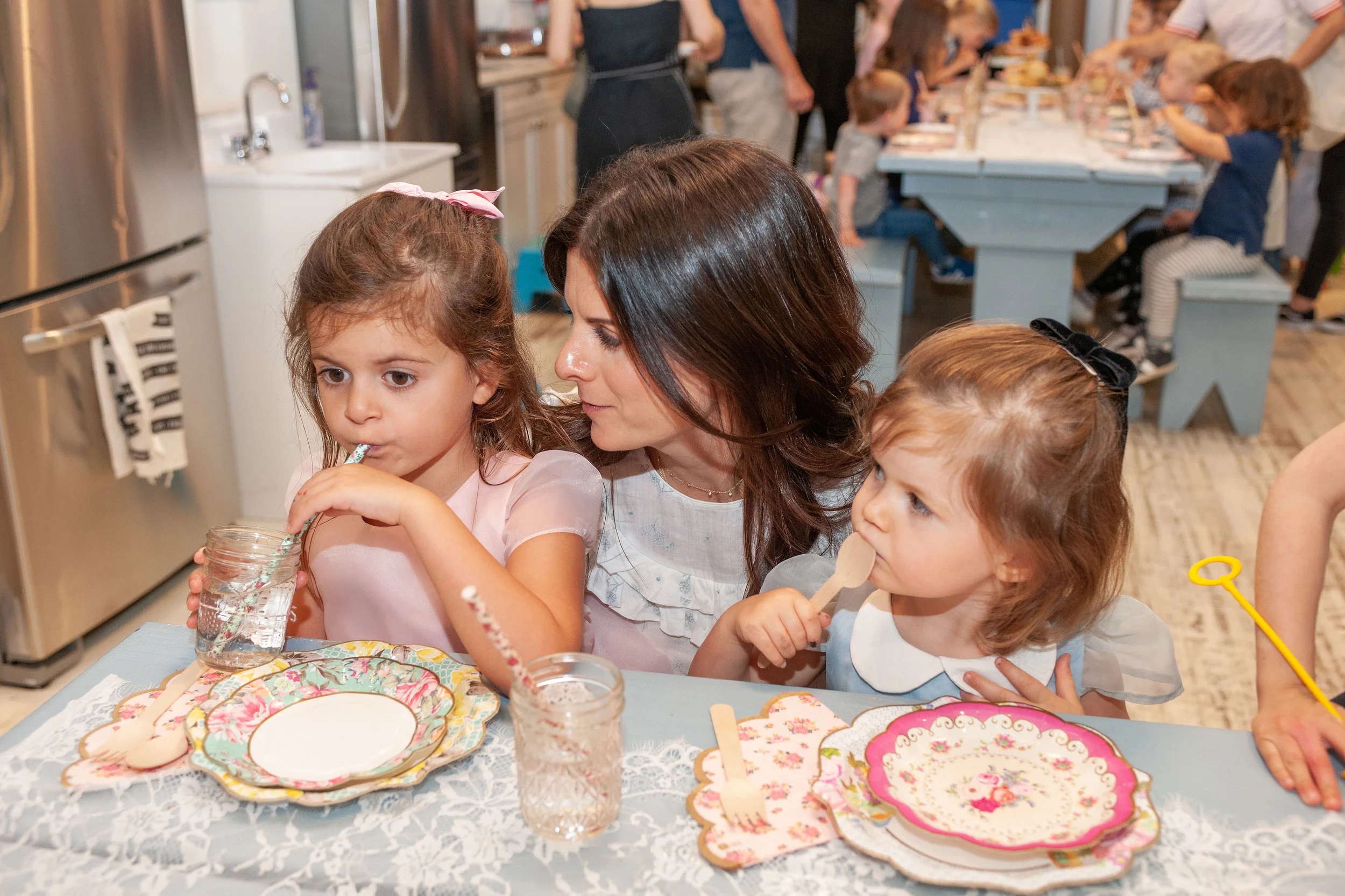 Portia's Alice in Wonderland Tea Party — Mercer + Green