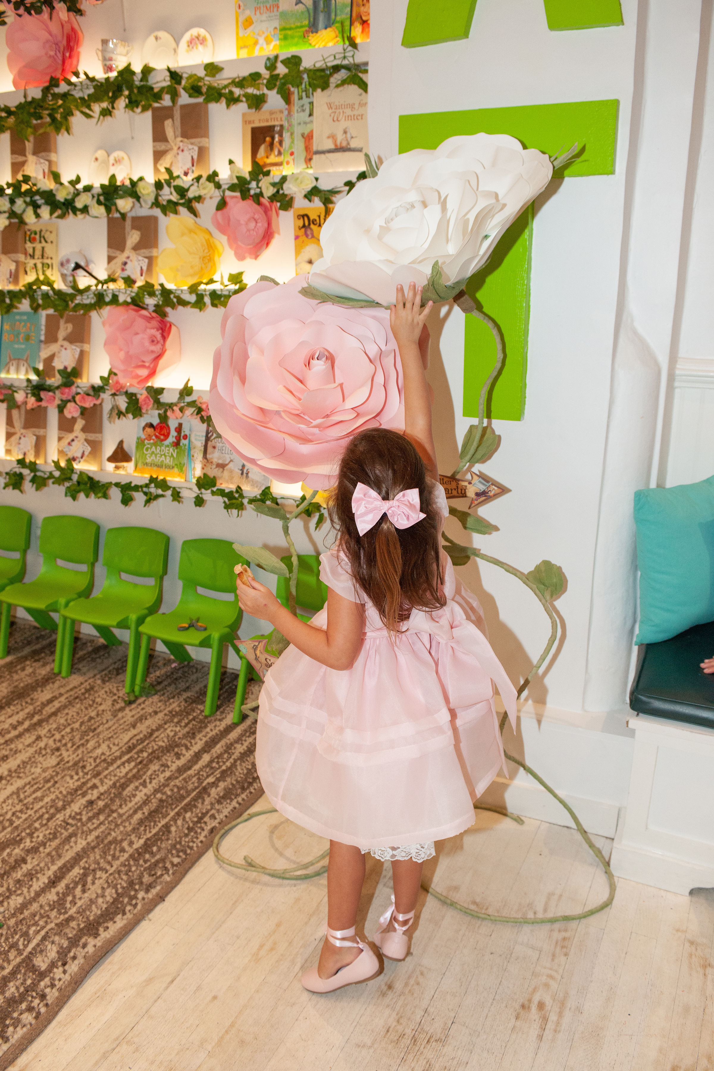Portia's Alice in Wonderland Tea Party — Mercer + Green