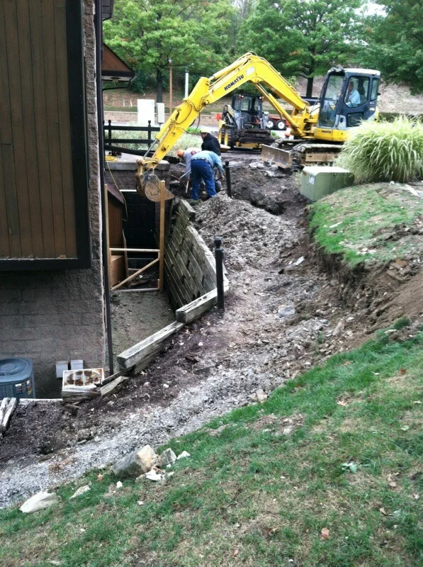 SUMMERFIELD COMMONS OFFICE PARK — Venture RE