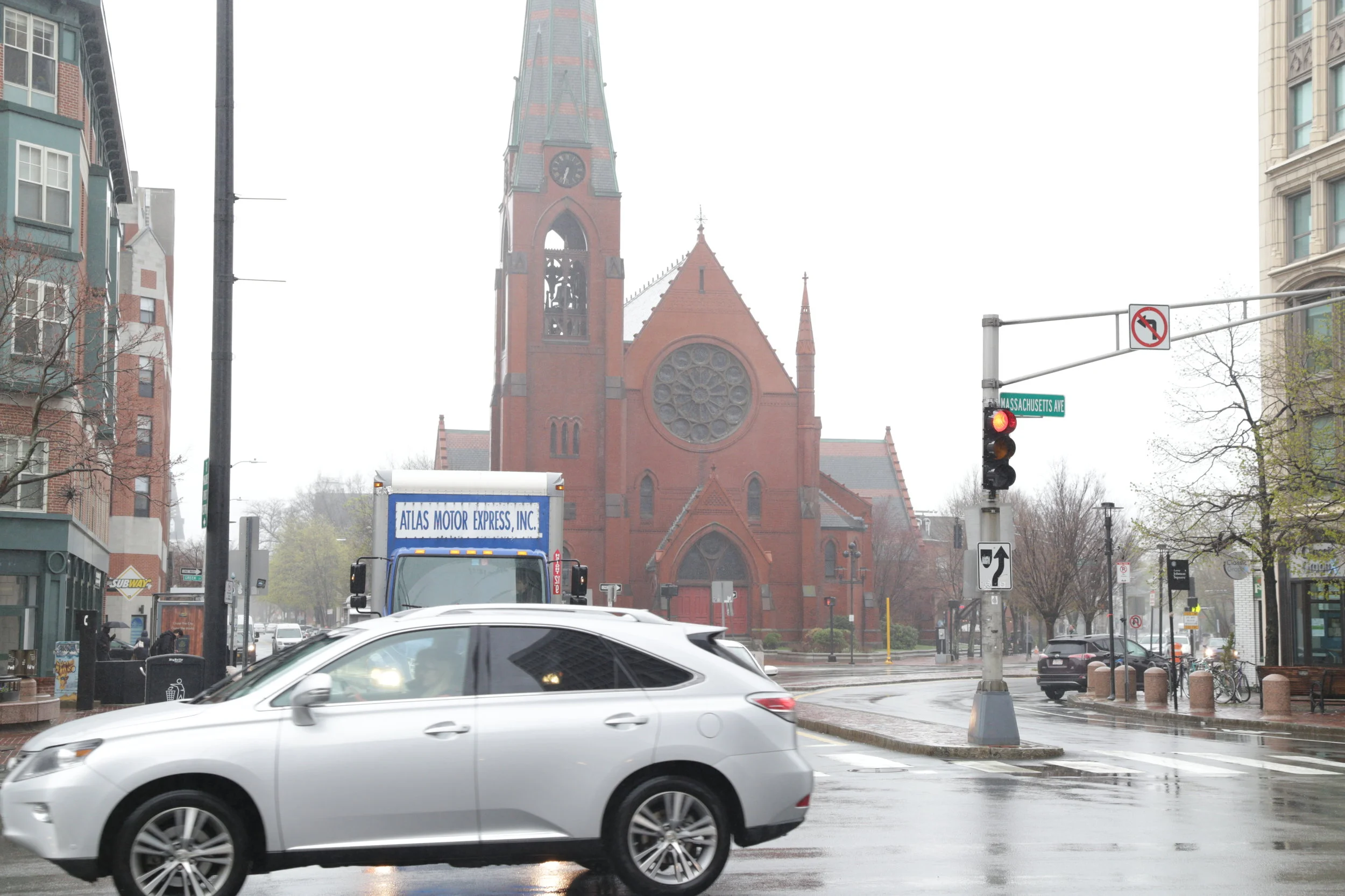  Massachusetts Ave; the center of Cambridge Central.  Photo by Jed Xu&nbsp; 
