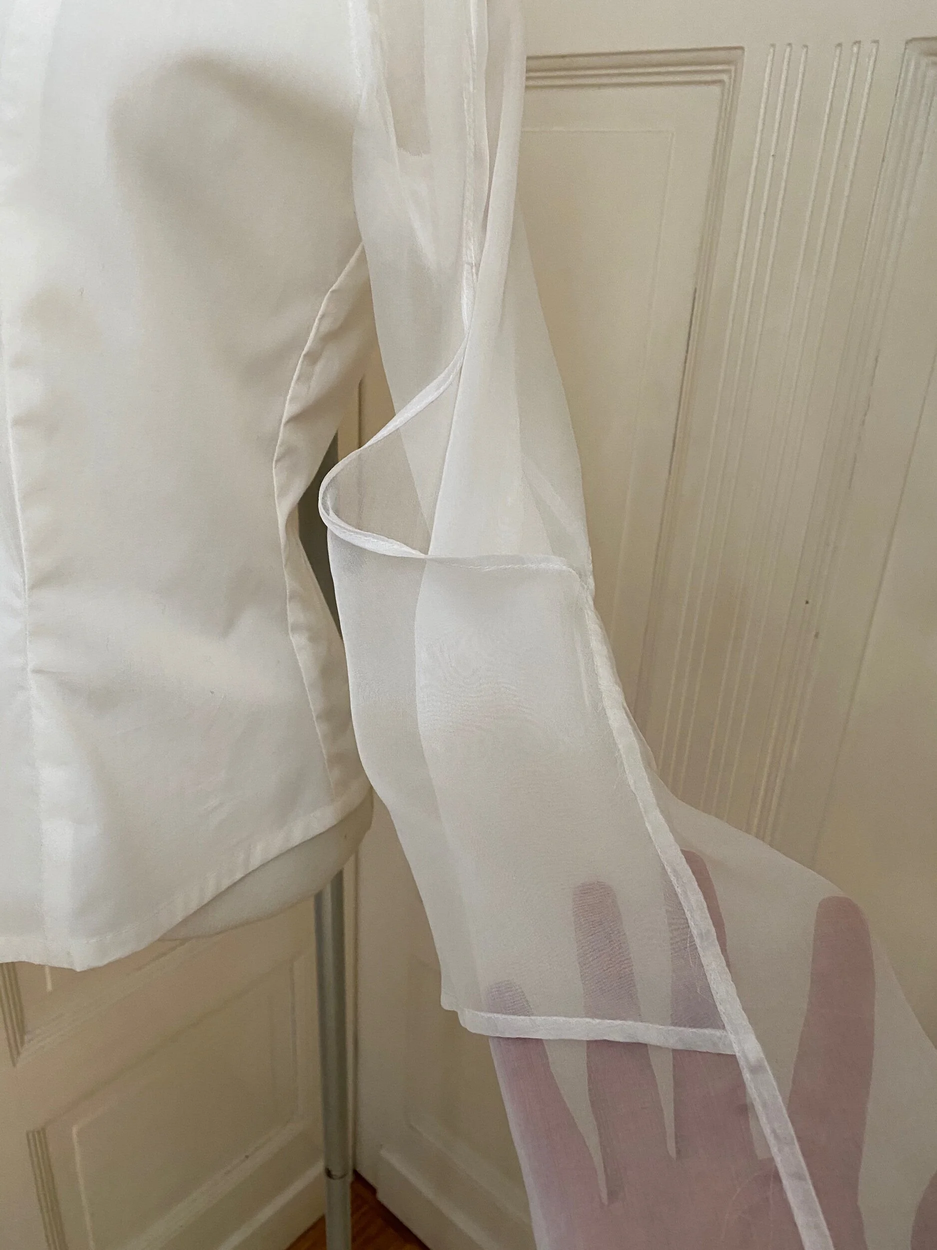 A6B865F3-0BA5-4D20-BE3E-B2457B61991B