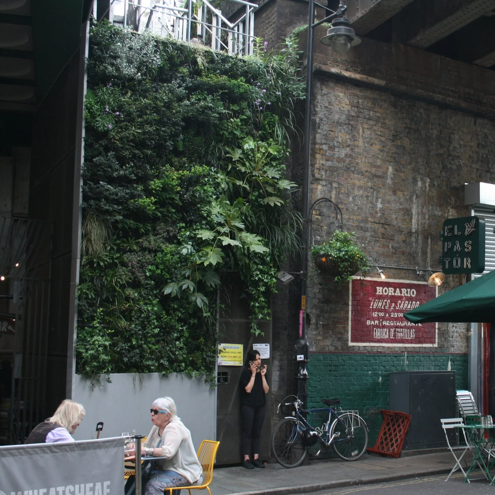 Borough+Market+Living+Wall-min.jpg