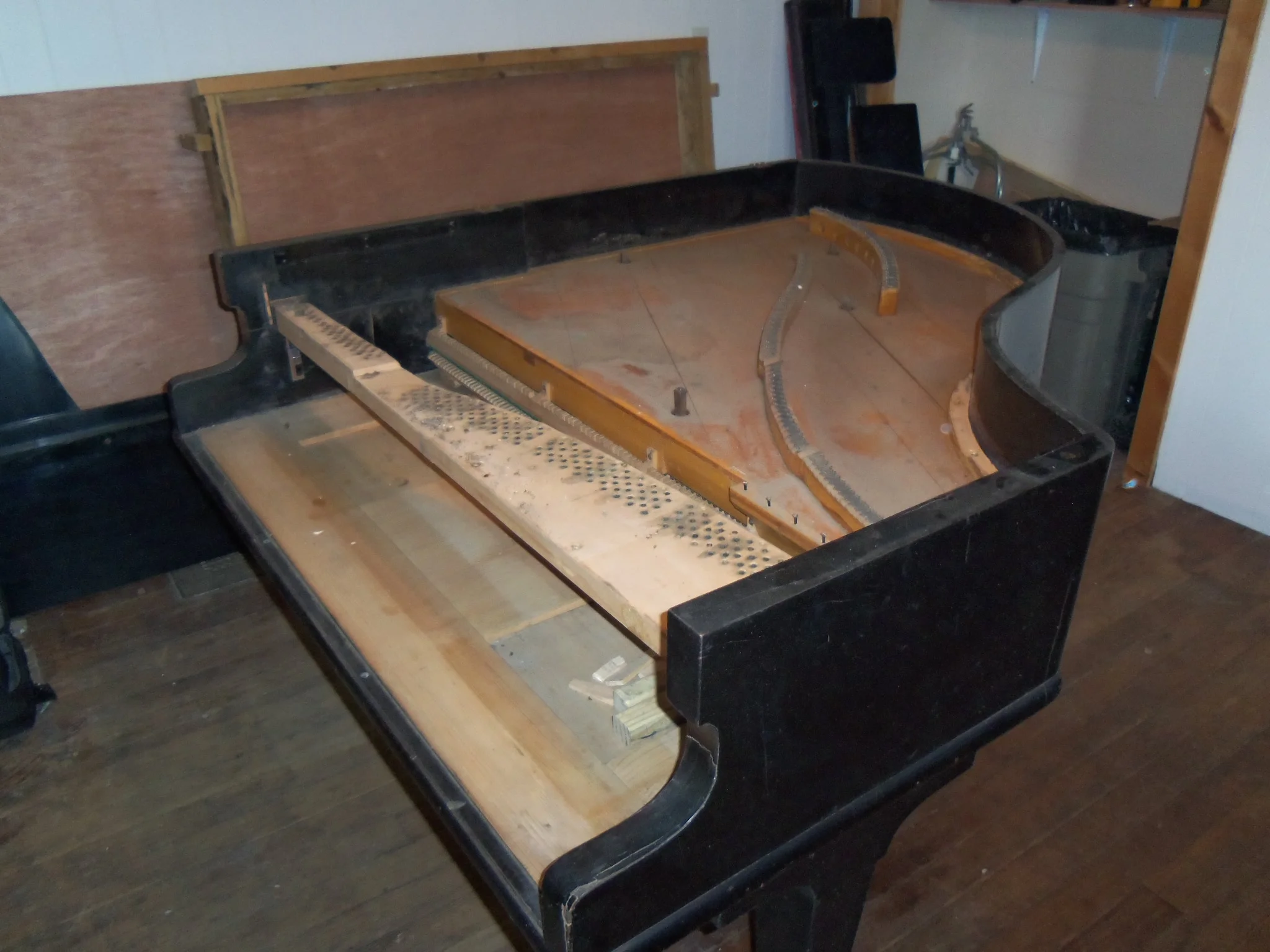 Sheidmier Grand Piano- during phase one, notice the badly cracked soundboard