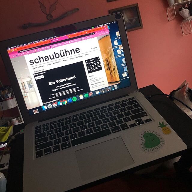 Waking up early to watch my favorite theatre in the entire world @schaubuehne_berlin stream An Enemy of The People and nerding our with @superkeek17 !!!!!
