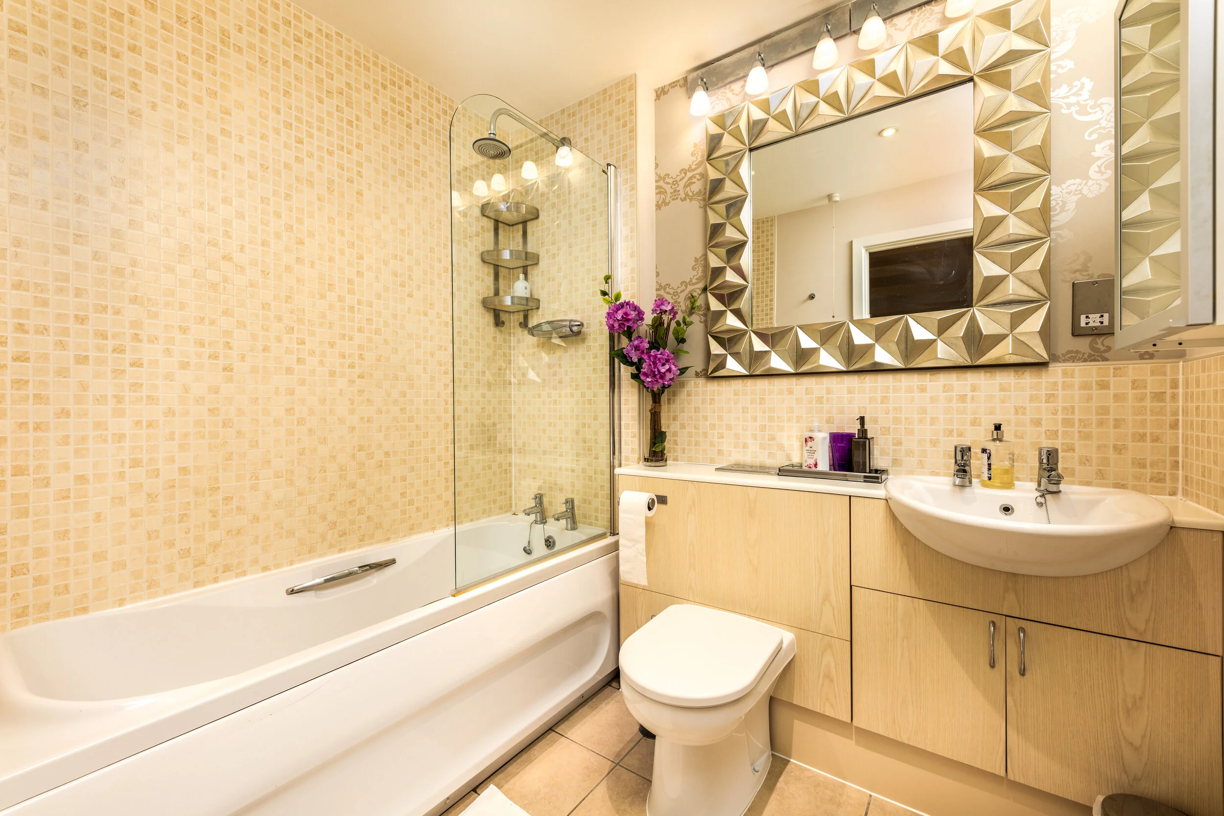 64 Beatrix Victoria Warf-6 (2).JPG