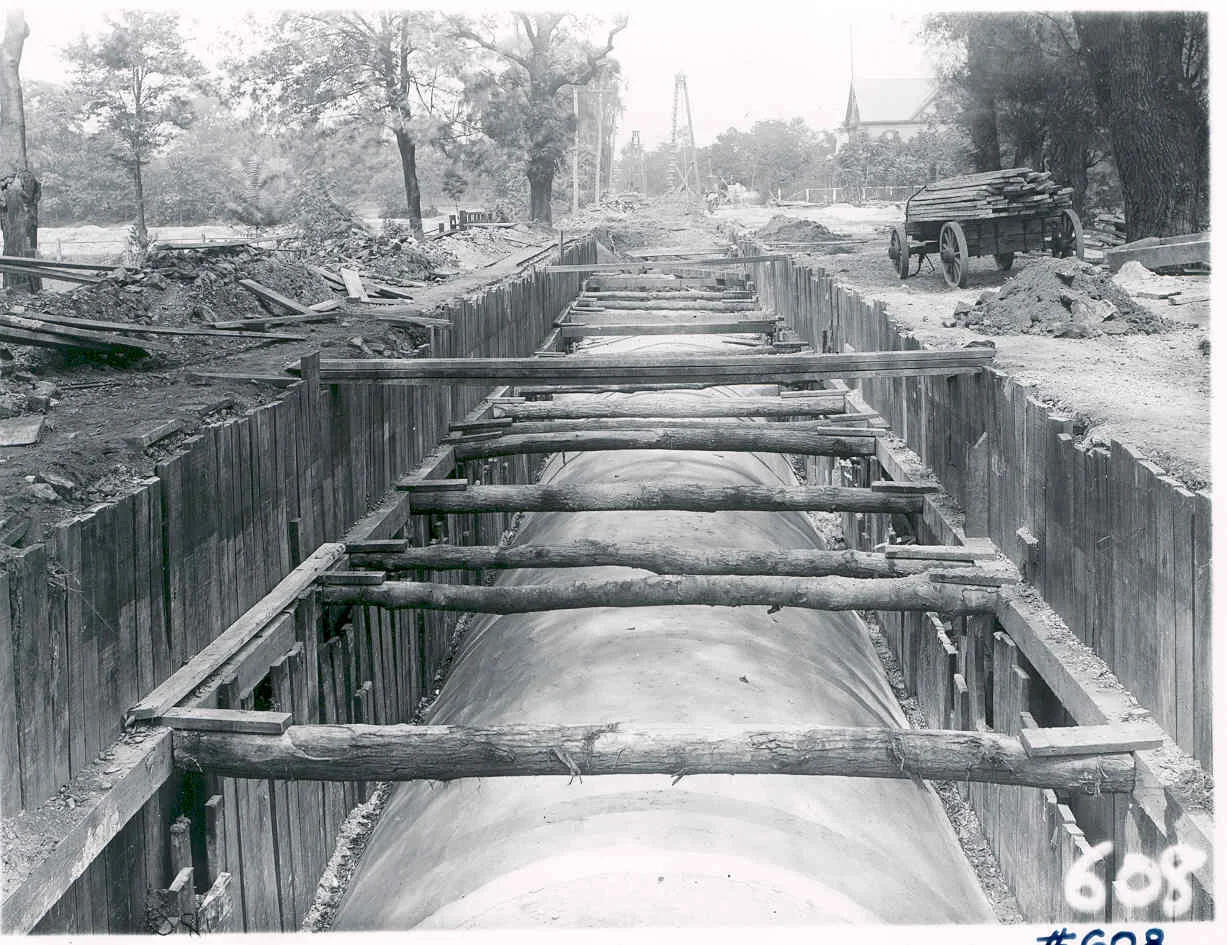 Original Construction Era, 1910s-1920s