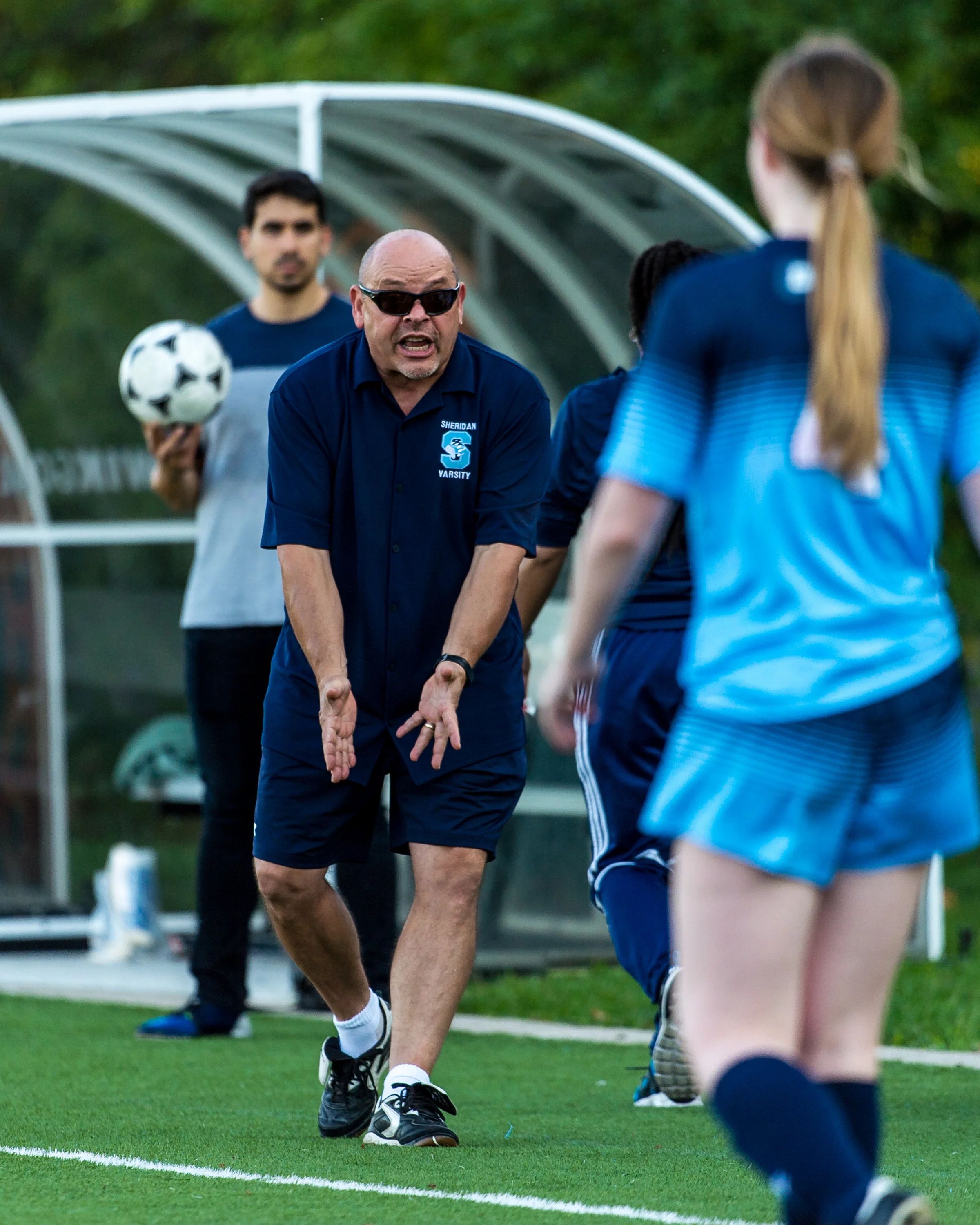 1819OCAA363_Eagles_Bruins.jpg