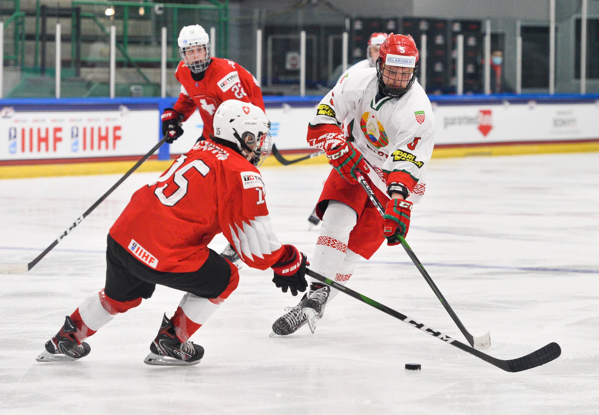 G06 SUI_BLR RM 040.JPG