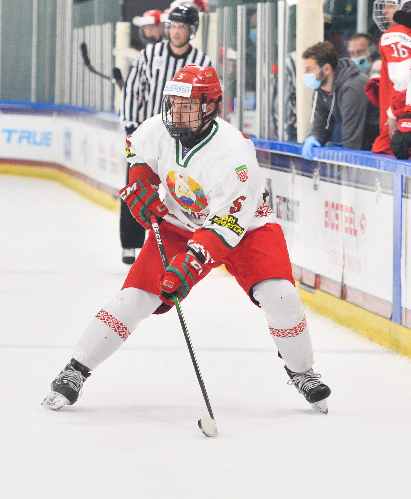 G06 SUI_BLR RM 045.JPG