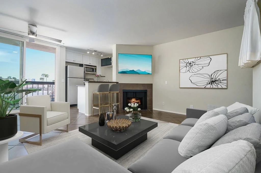 7320_Hawthorn_Ave_414_LivingRoom_2.jpg