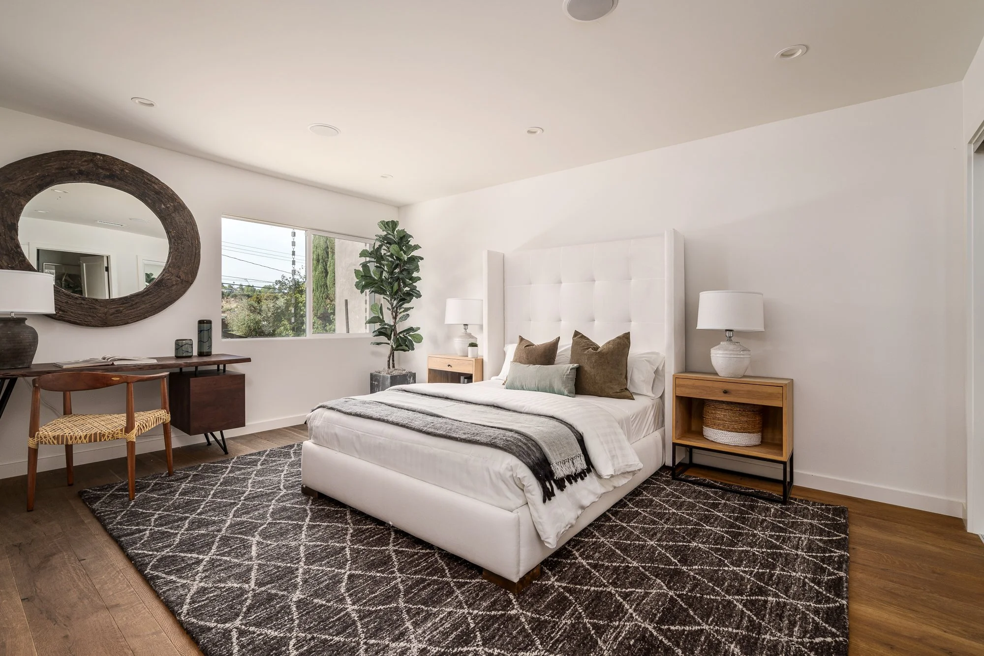 2658_Carmar_Drive_WEB-14.jpg