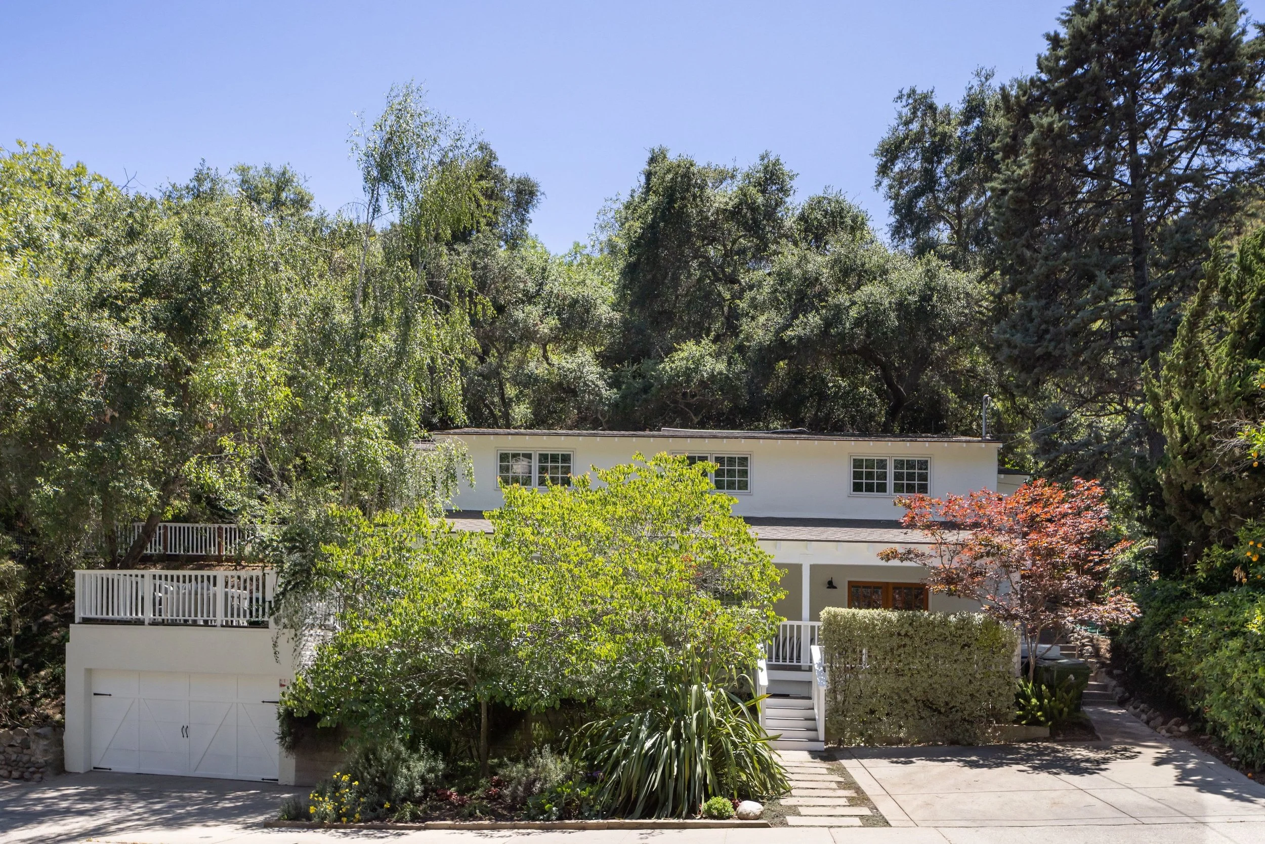 Just Listed! 