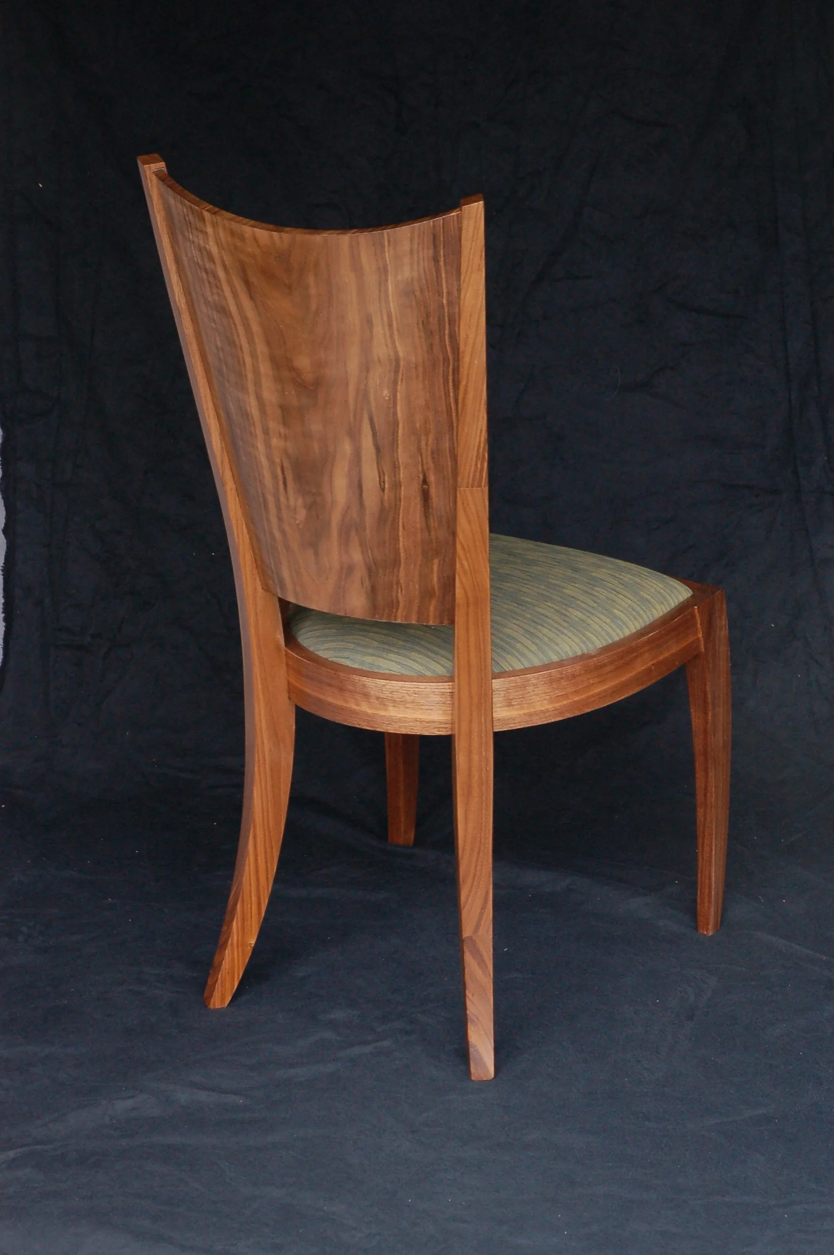 Encompass Chair