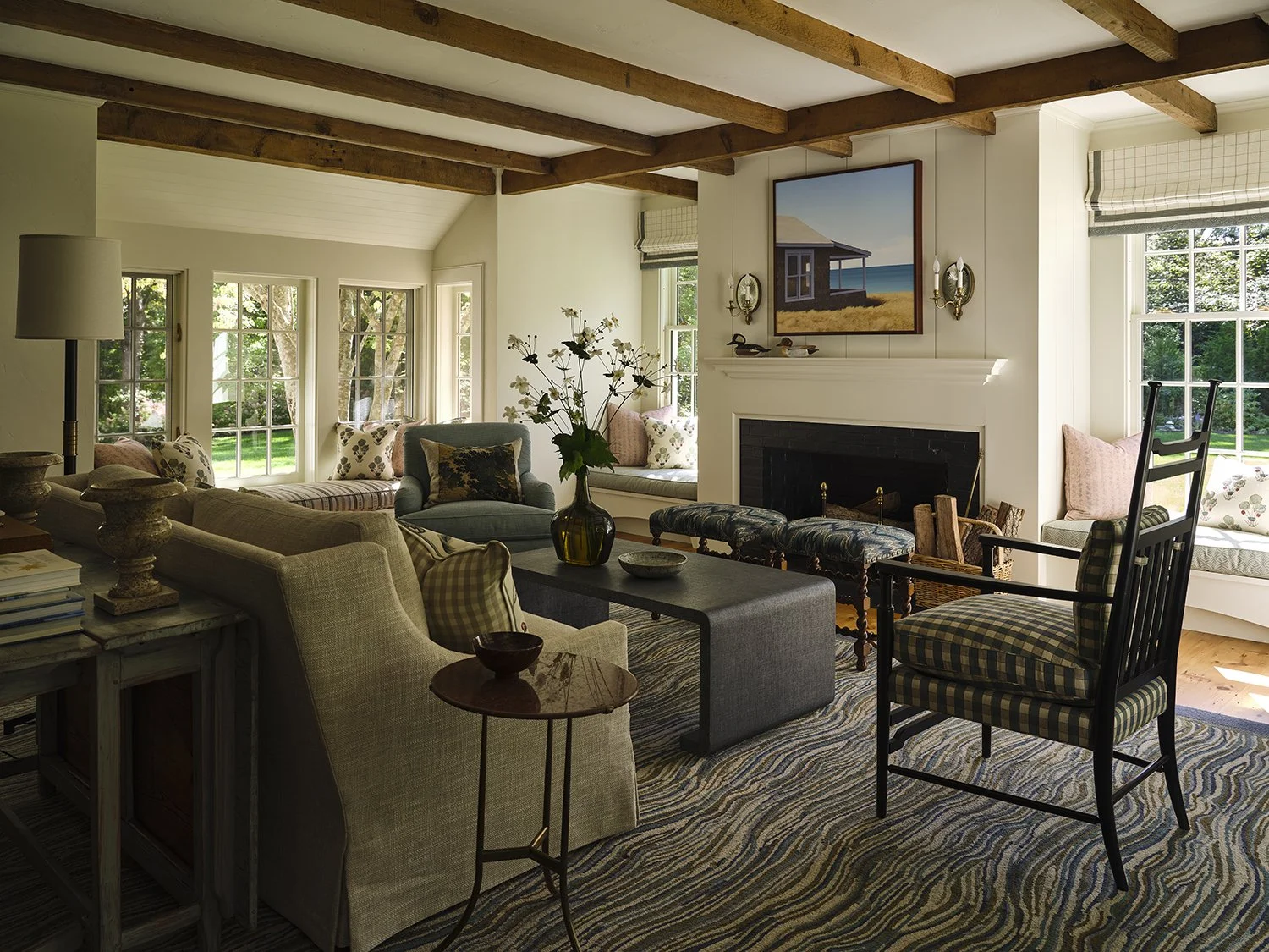 ARCT_20250922_FrankFrances_RAMSA_CapeCod_Living_Room_001.jpg