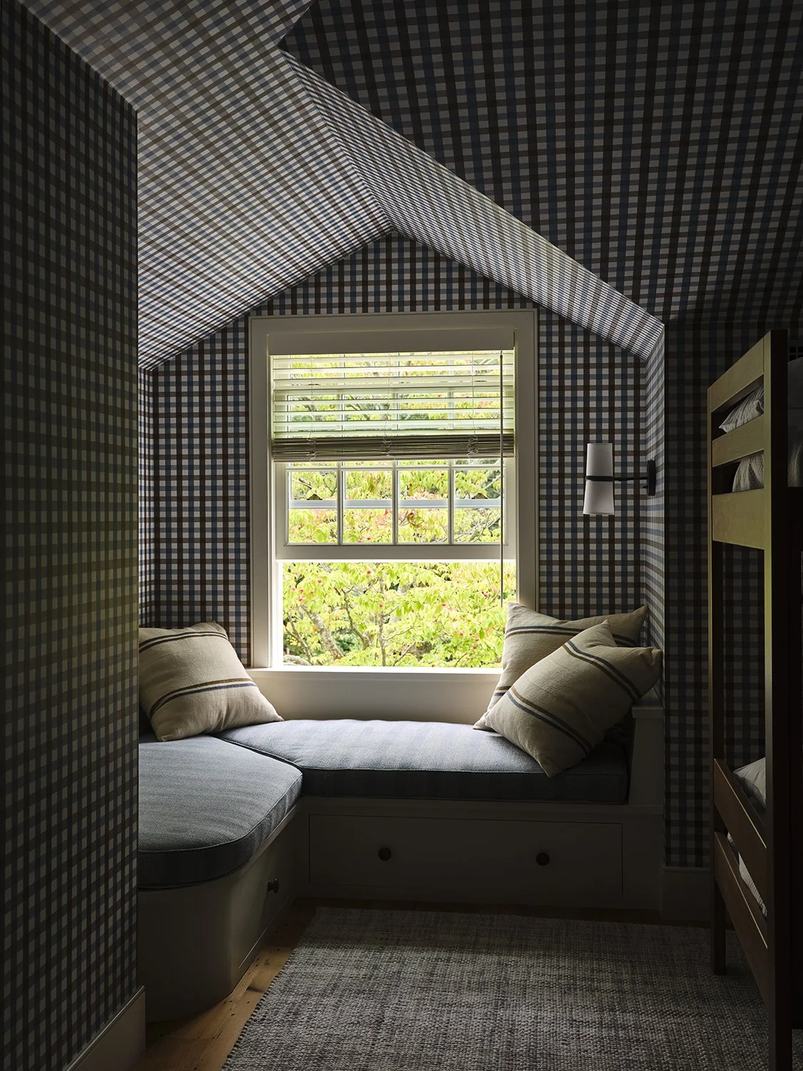 ARCT_20250924_RAMSA_CapeCod_Guest_Bedroom_3_Detail_001.jpg