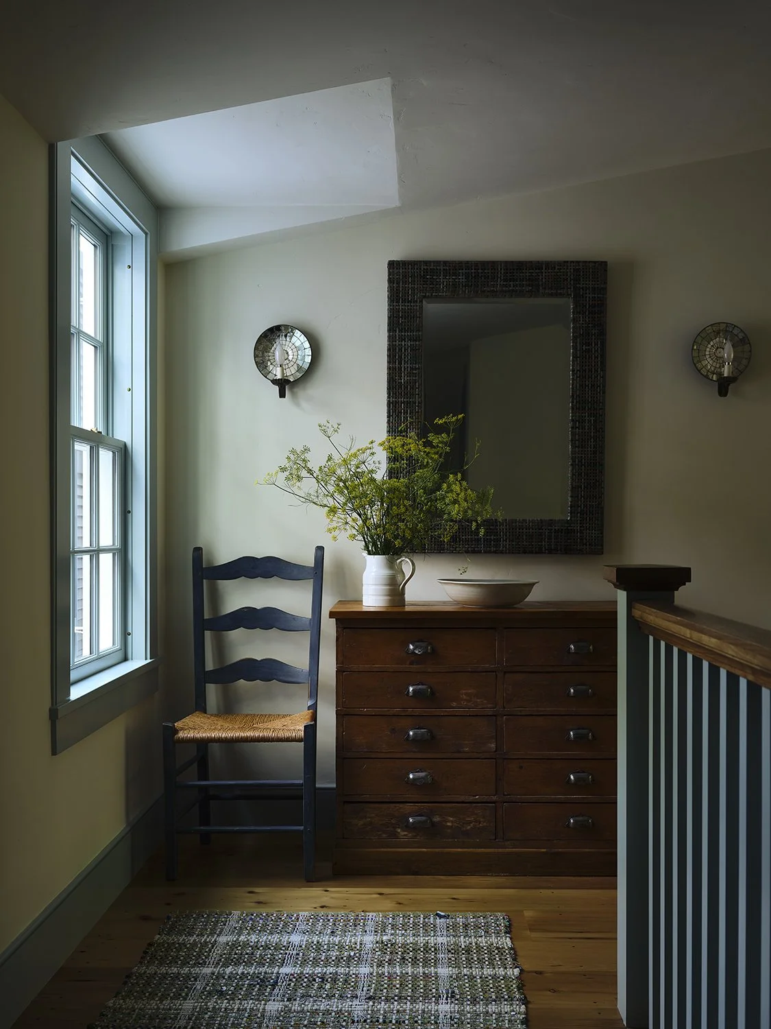 ARCT_20250923_FrankFrances_RAMSA_CapeCod_Second_Floor_Hallway_003.jpg