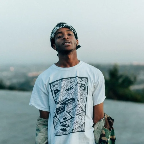 "This Art Gotta Get Displayed": An Interview With DJ Taye