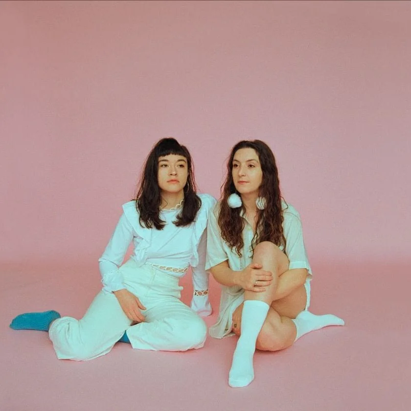 Art-Rock Duo Ohmme Talk Growing Pains, 'Fantasize Your Ghost' &amp; Supporting The Community In Times Of Crisis