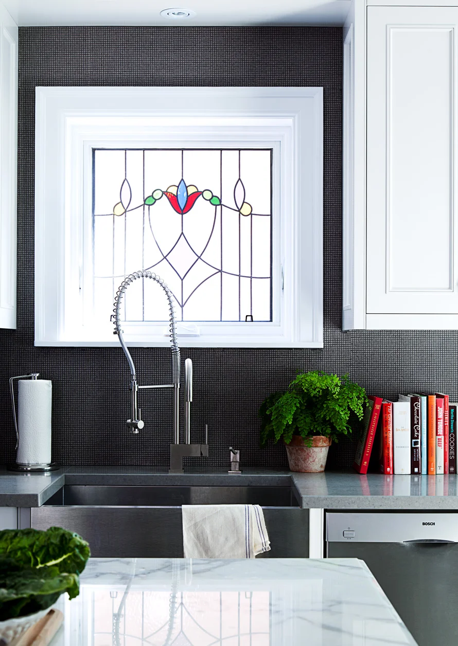 Grey&WhiteKitchenSink&Window.jpg
