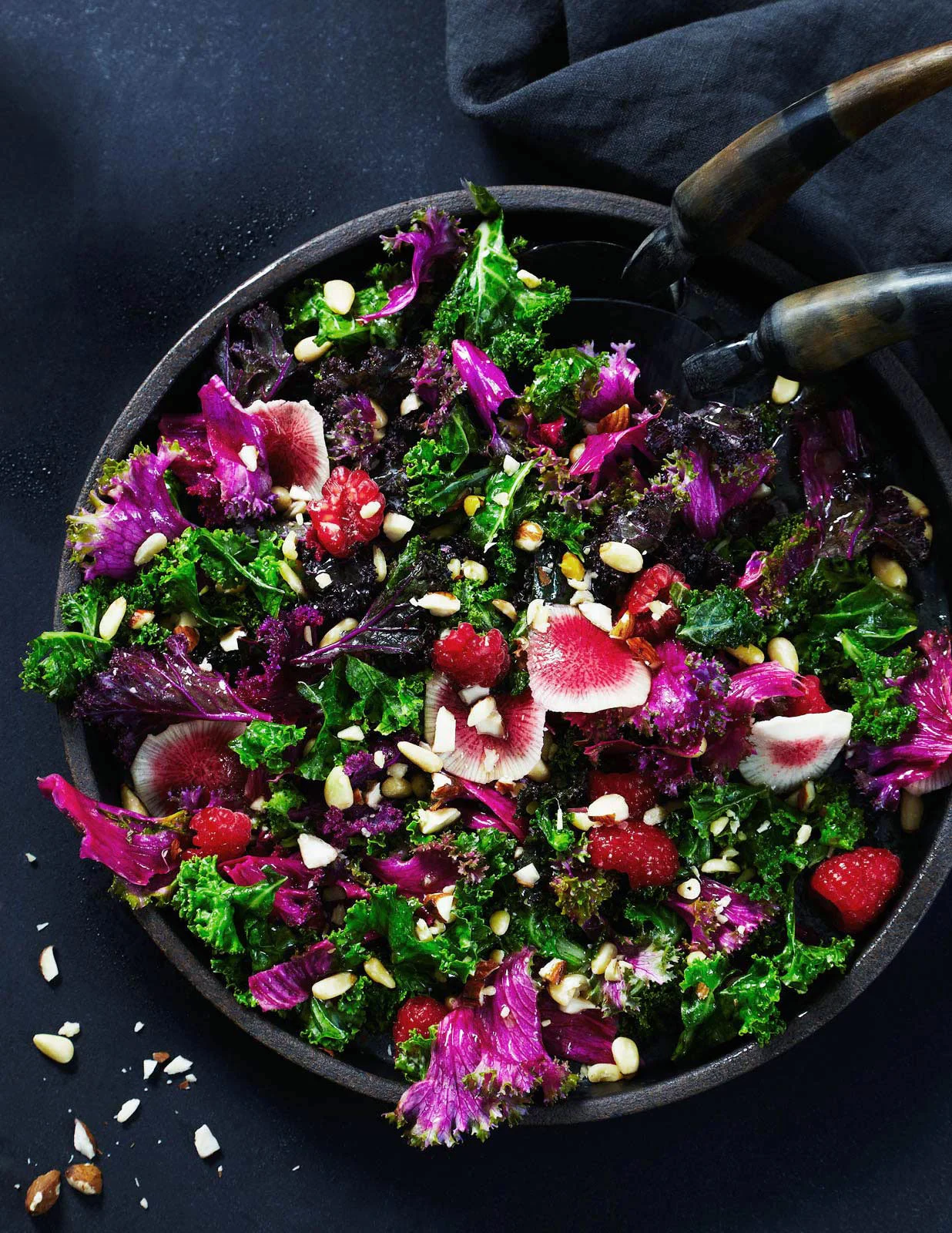 KaleSalad_1_v2_Cropped_2.jpg