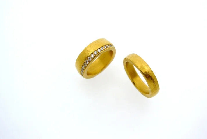 bandring-mit-kreuz.jpg