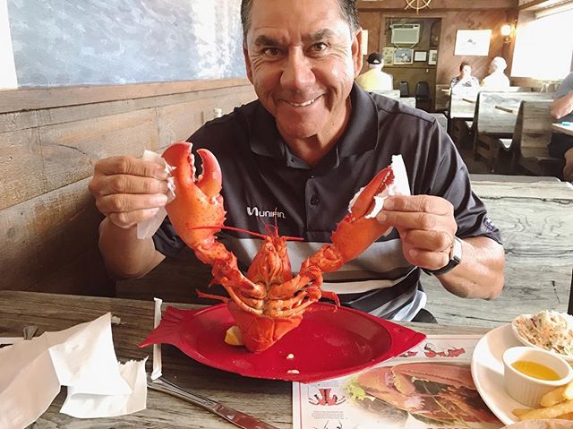 Would you look at this lobster?! Massachusetts definitely has my vote on the best lobster🦀