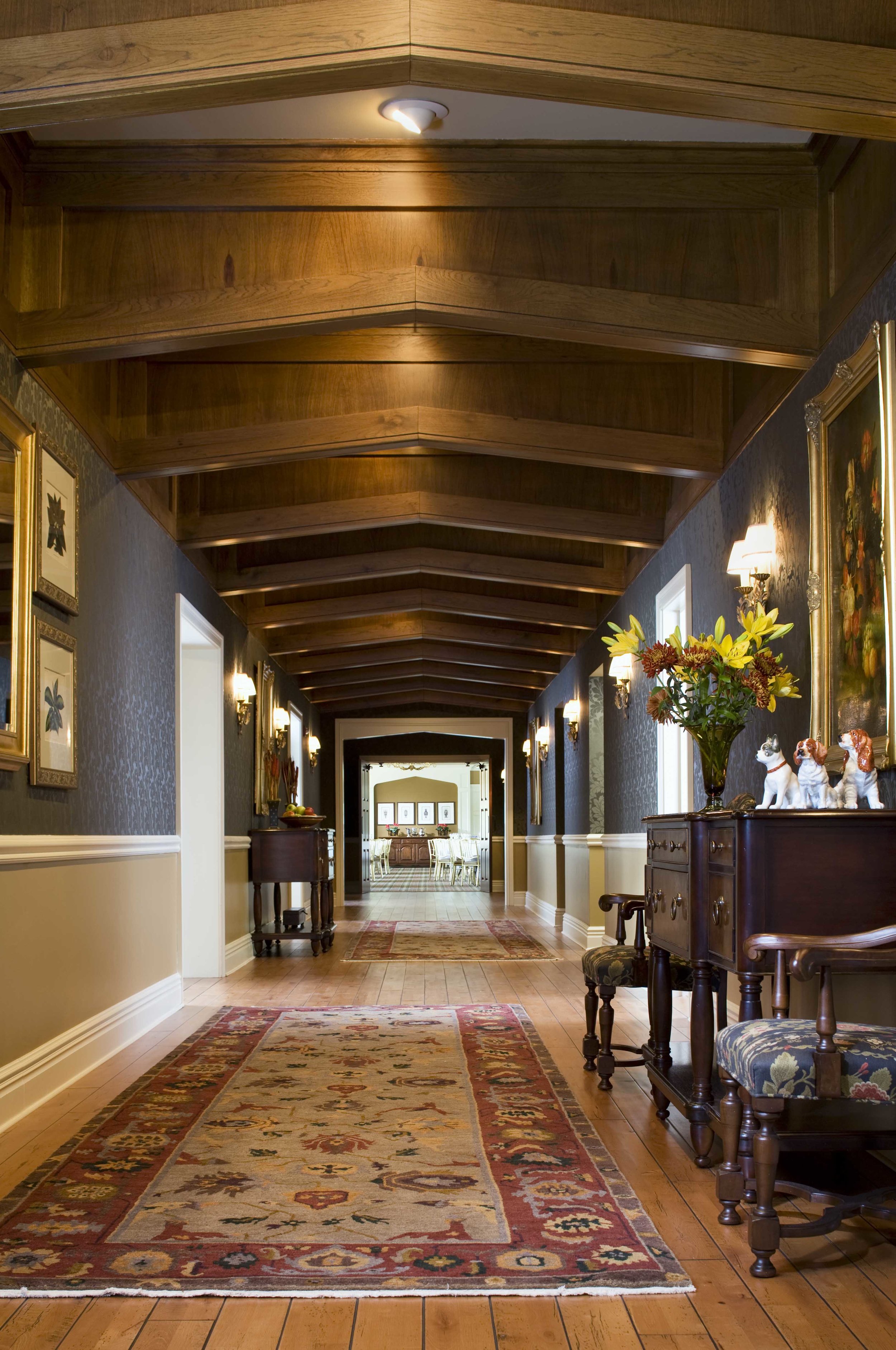 2nd floor looking towards ballroom.jpg