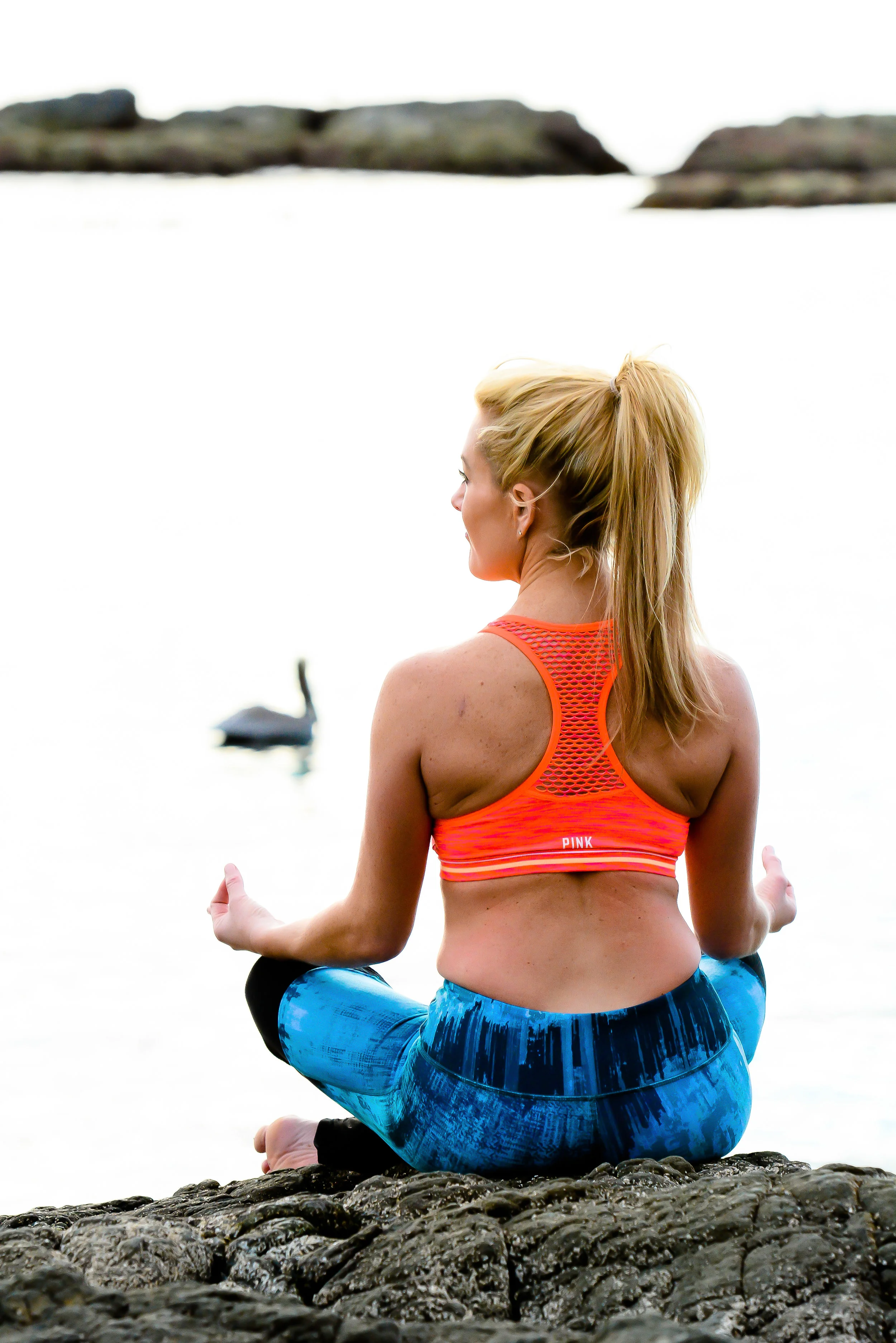 Outfit: Alo Yoga