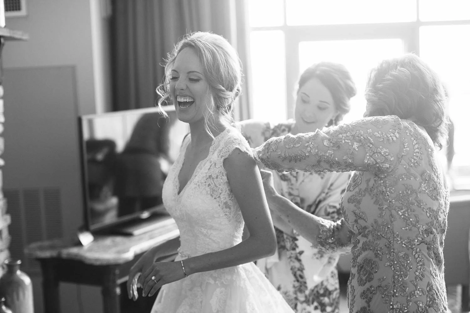 Sioux Falls Wedding Photography by Summer Street (10).jpg