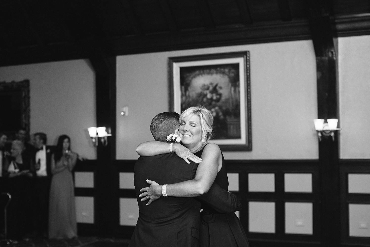 MinneapolisWeddingPhotographer_0618.jpg