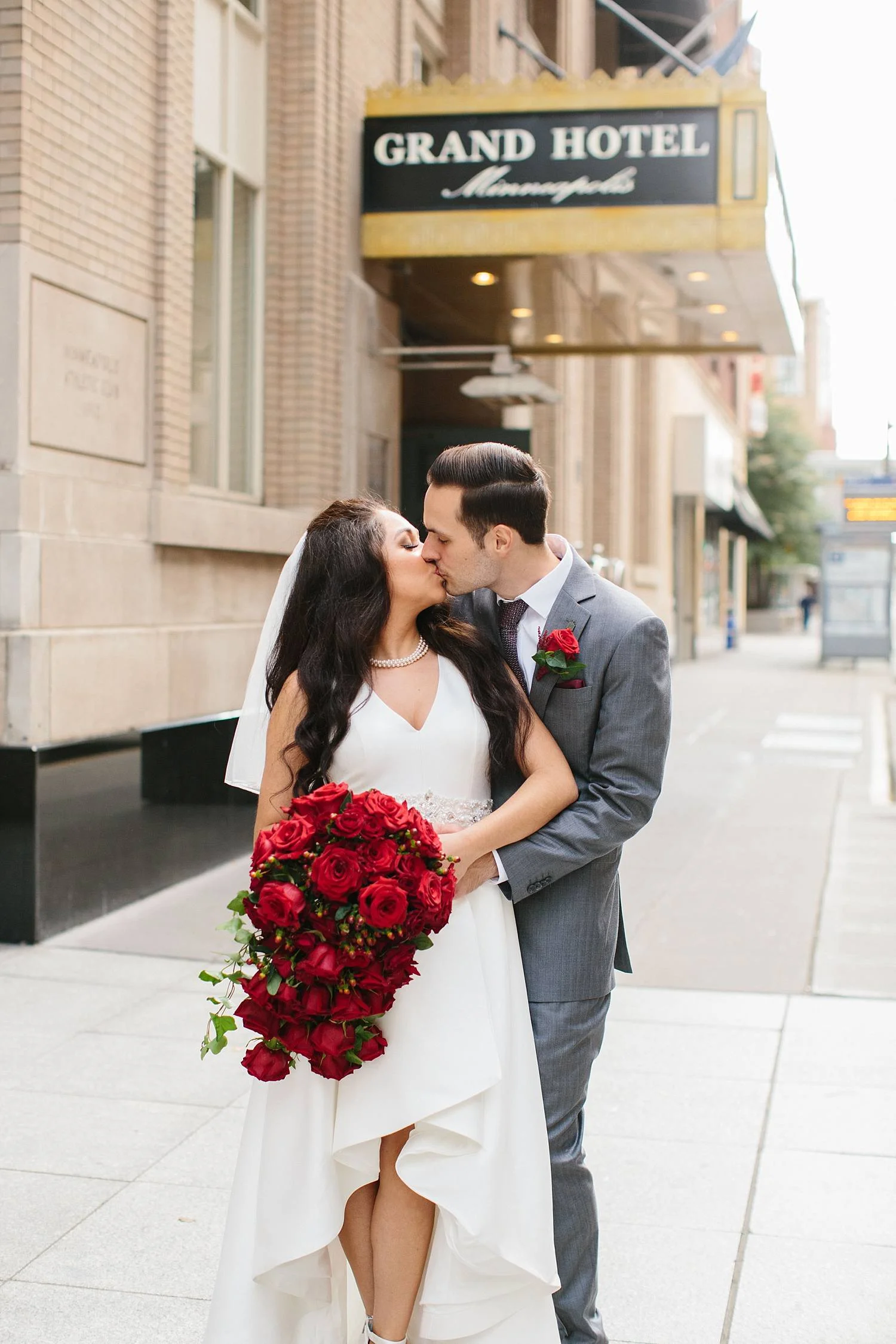 MinneapolisWeddingPhotographer_0751.jpg