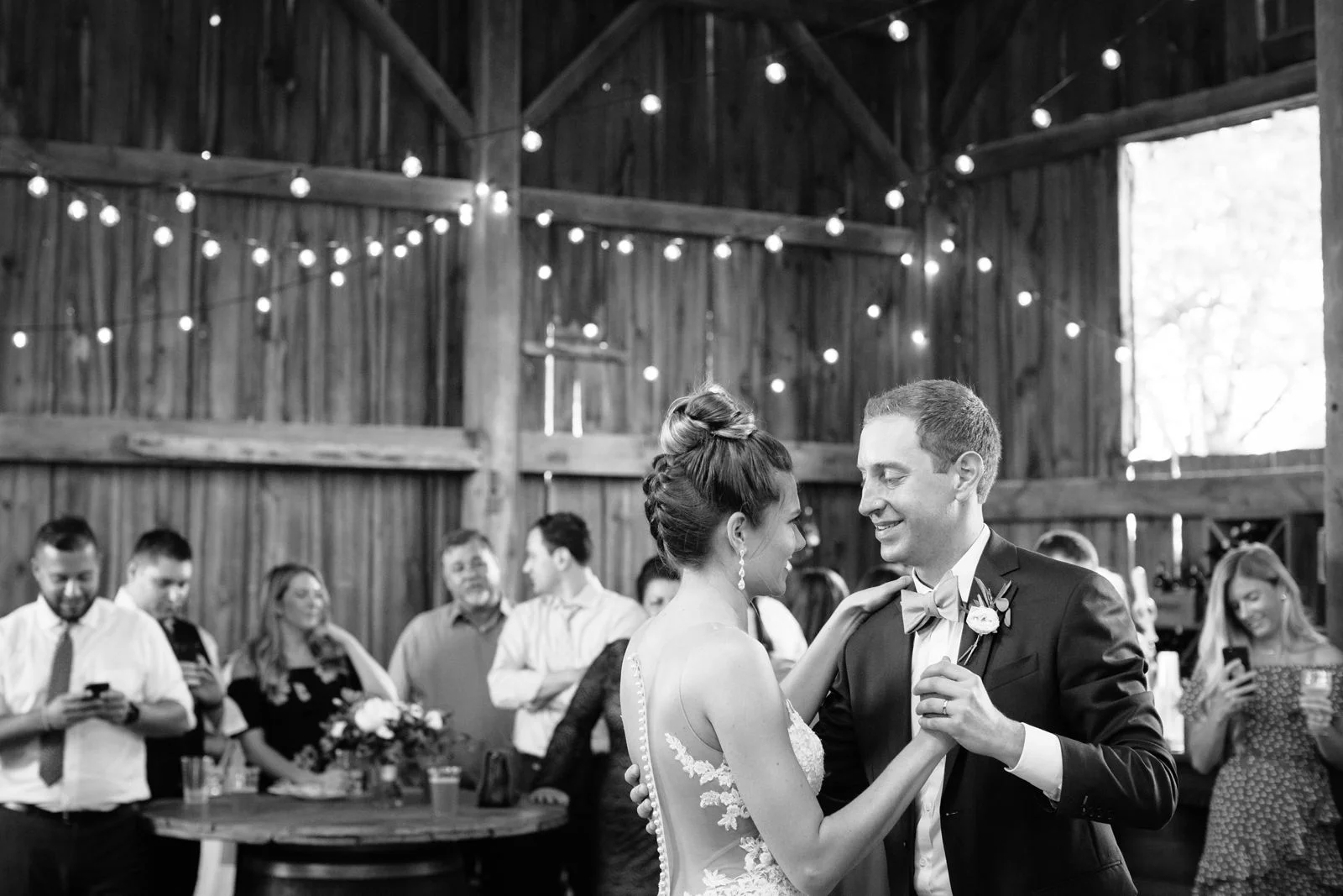 minnesotaweddingphotographer_1234.jpg
