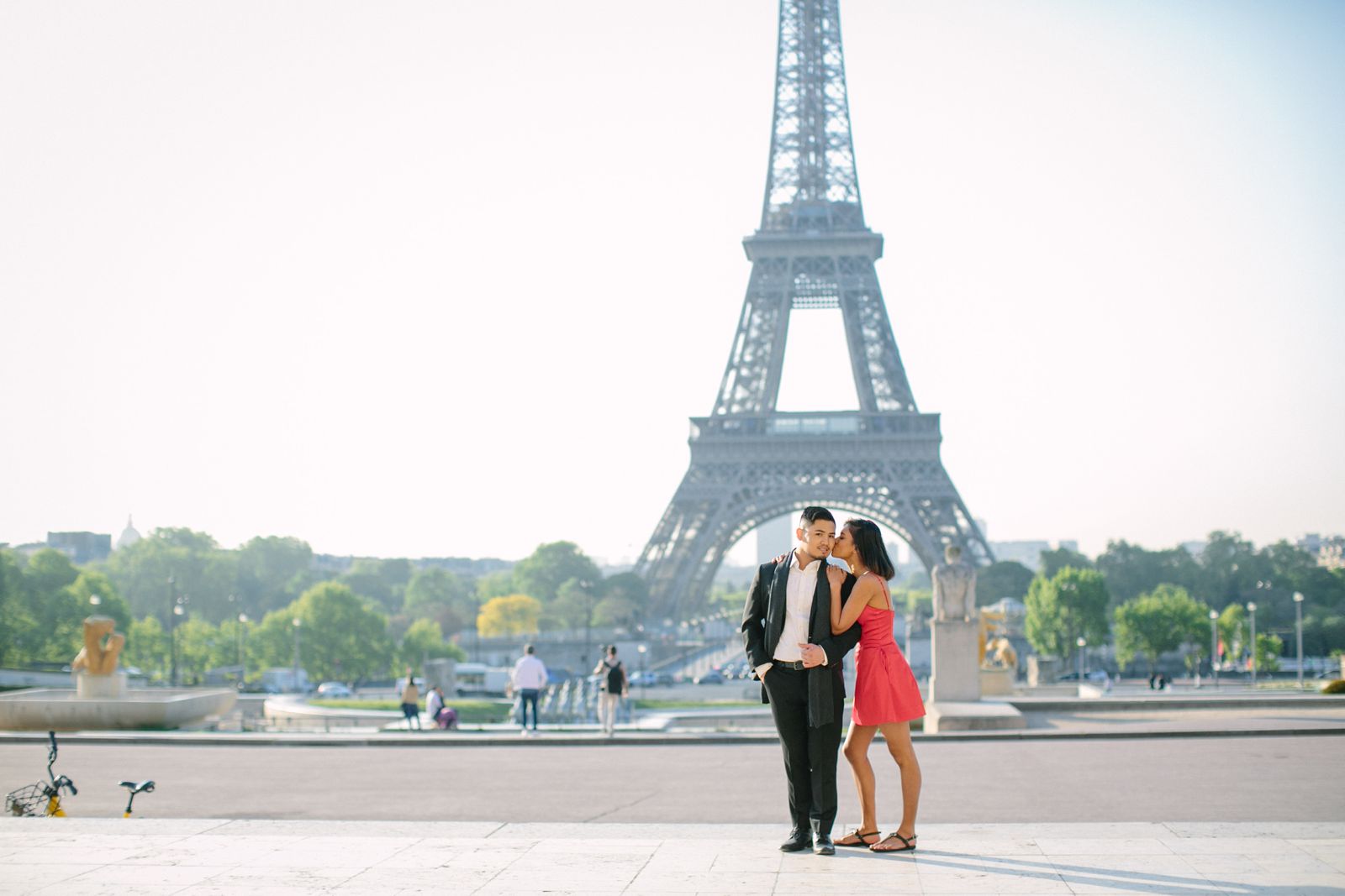 EngagementShoot-Eiffel-Tower_1283.jpg