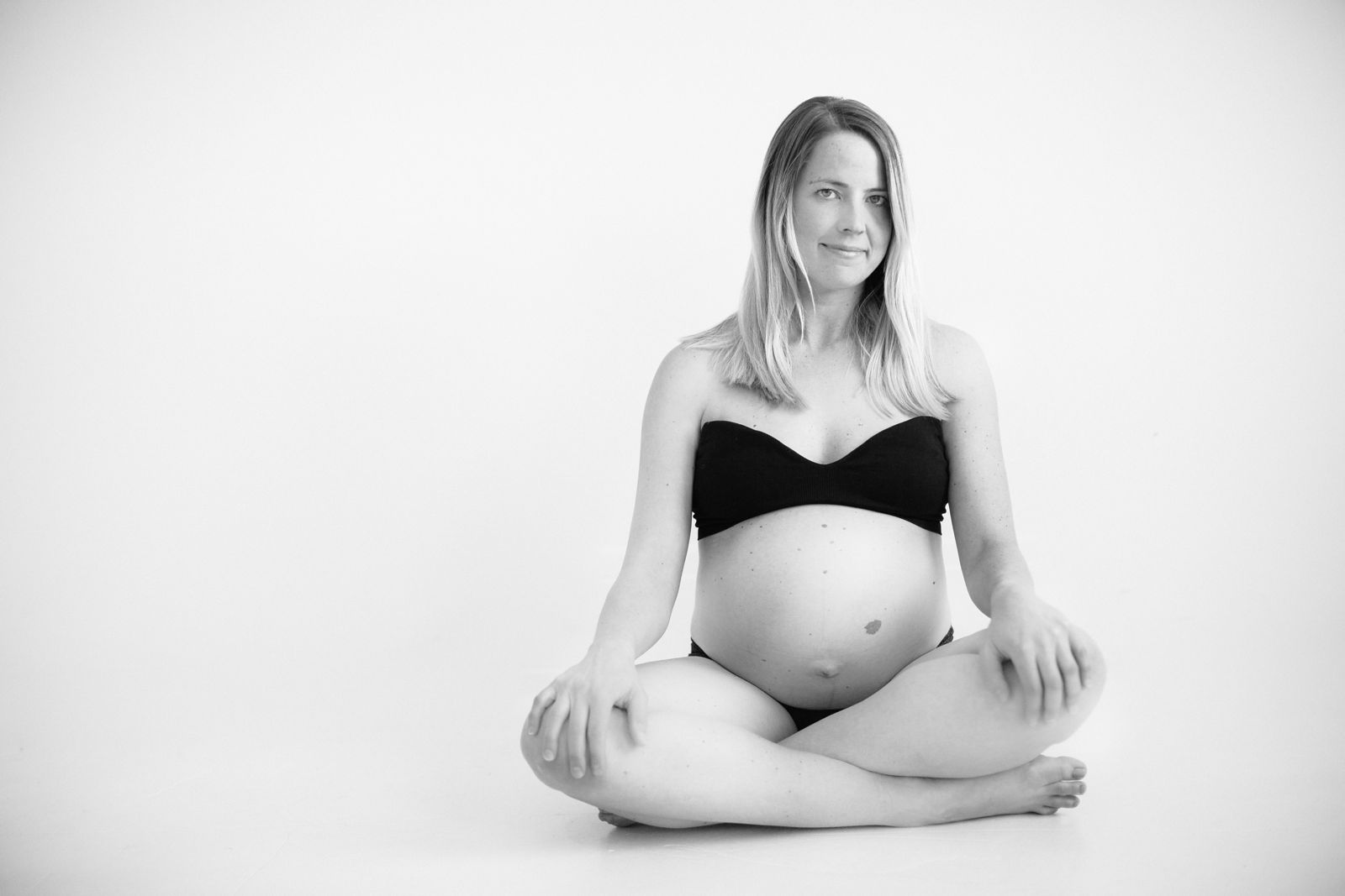 Maternity-Portraits-Saint_Paul_1328.jpg