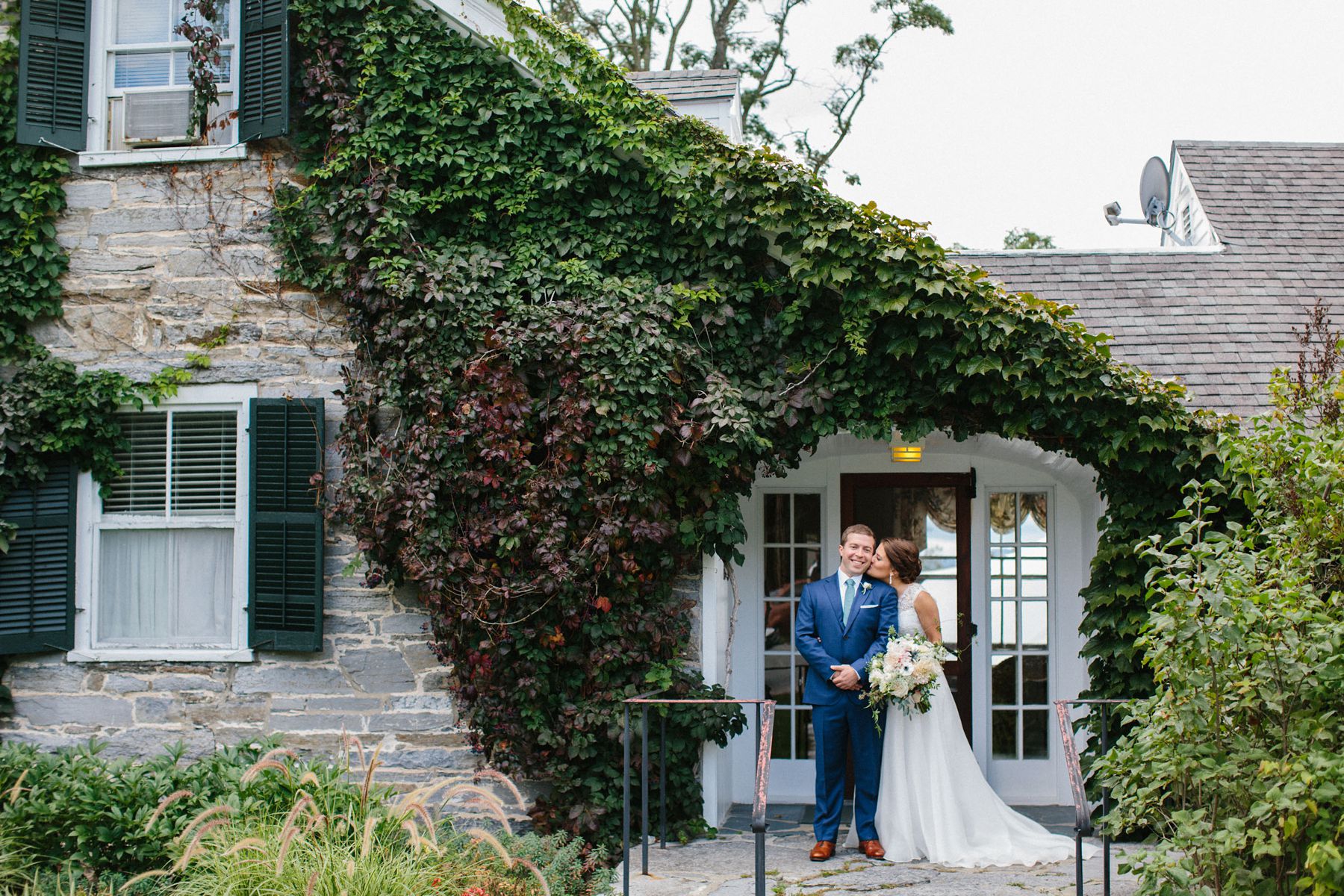 minnesotaweddingphotographer_2125.jpg
