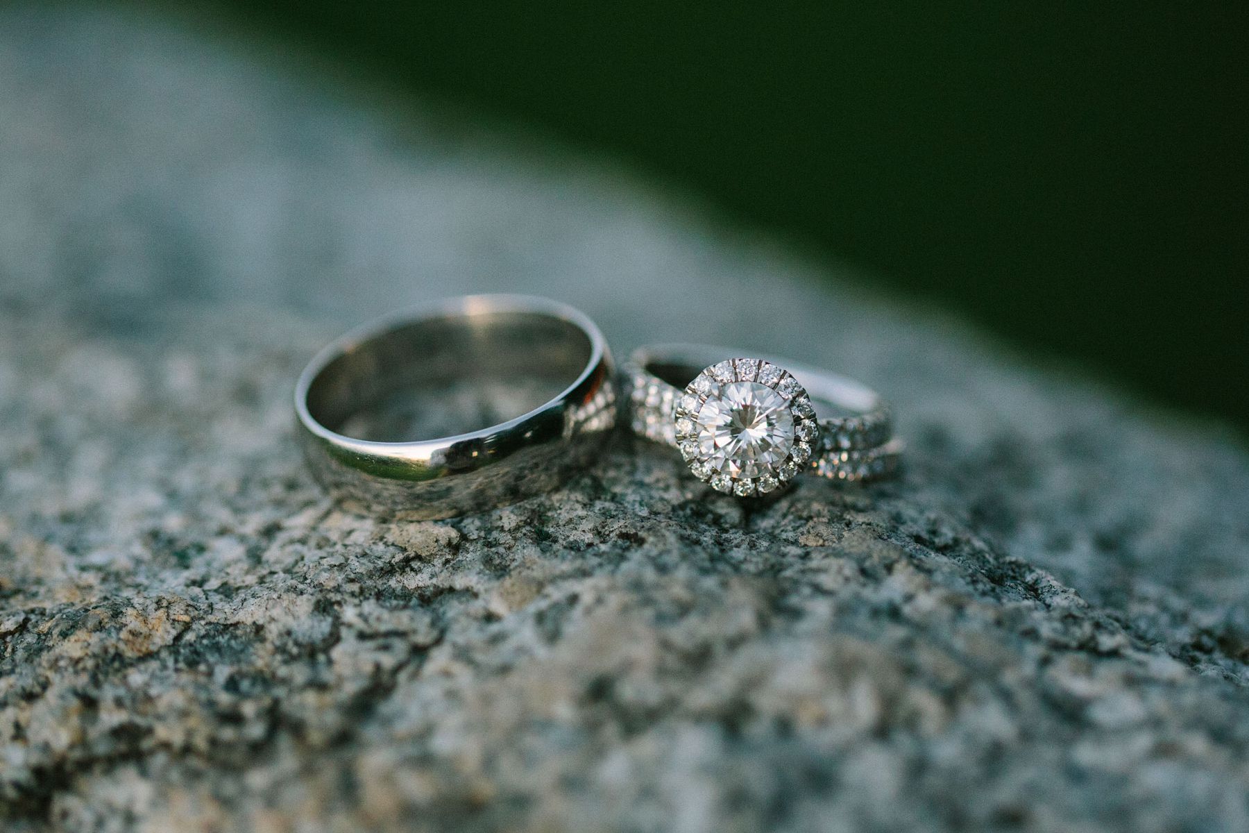 minnesotaweddingphotographer_2198.jpg