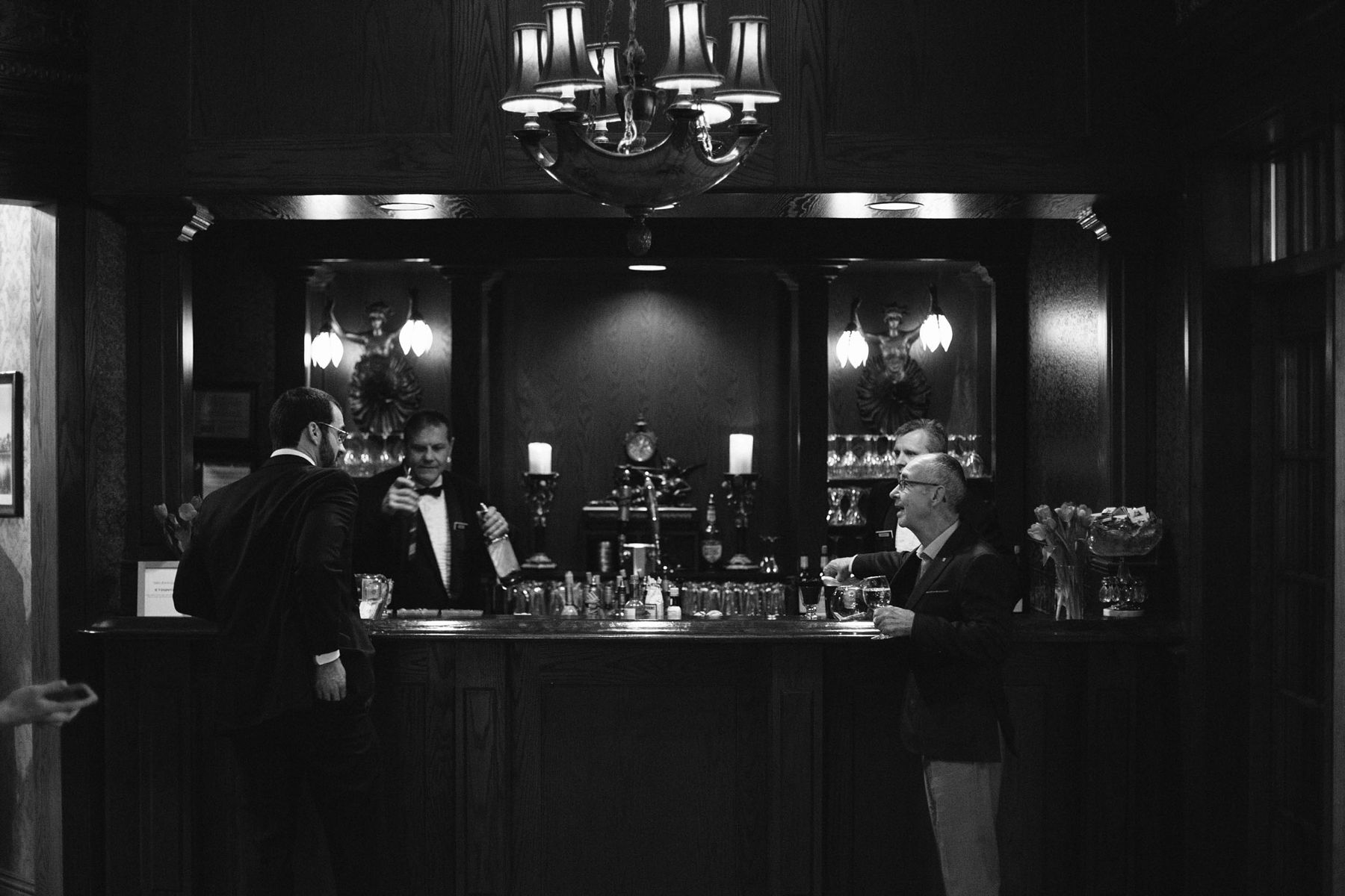 minnesotaweddingphotographer_2225.jpg