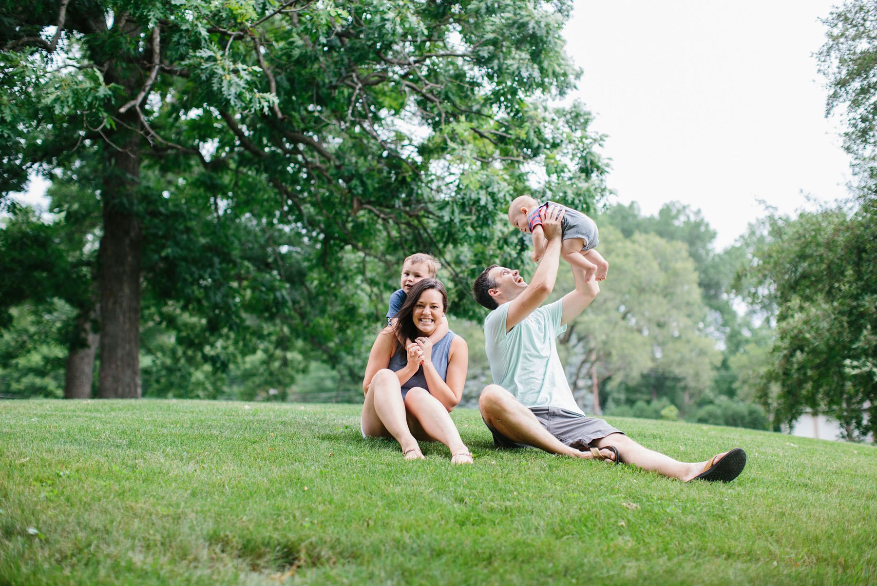 minnesotaweddingphotographer_2419.jpg