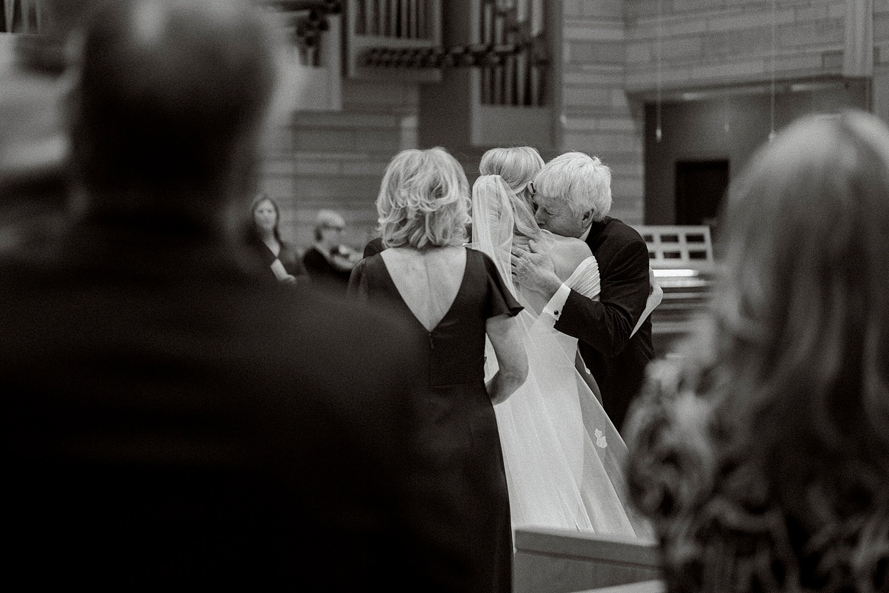 Best-Wedding-Photographer-Twin-Cities_0088.jpg