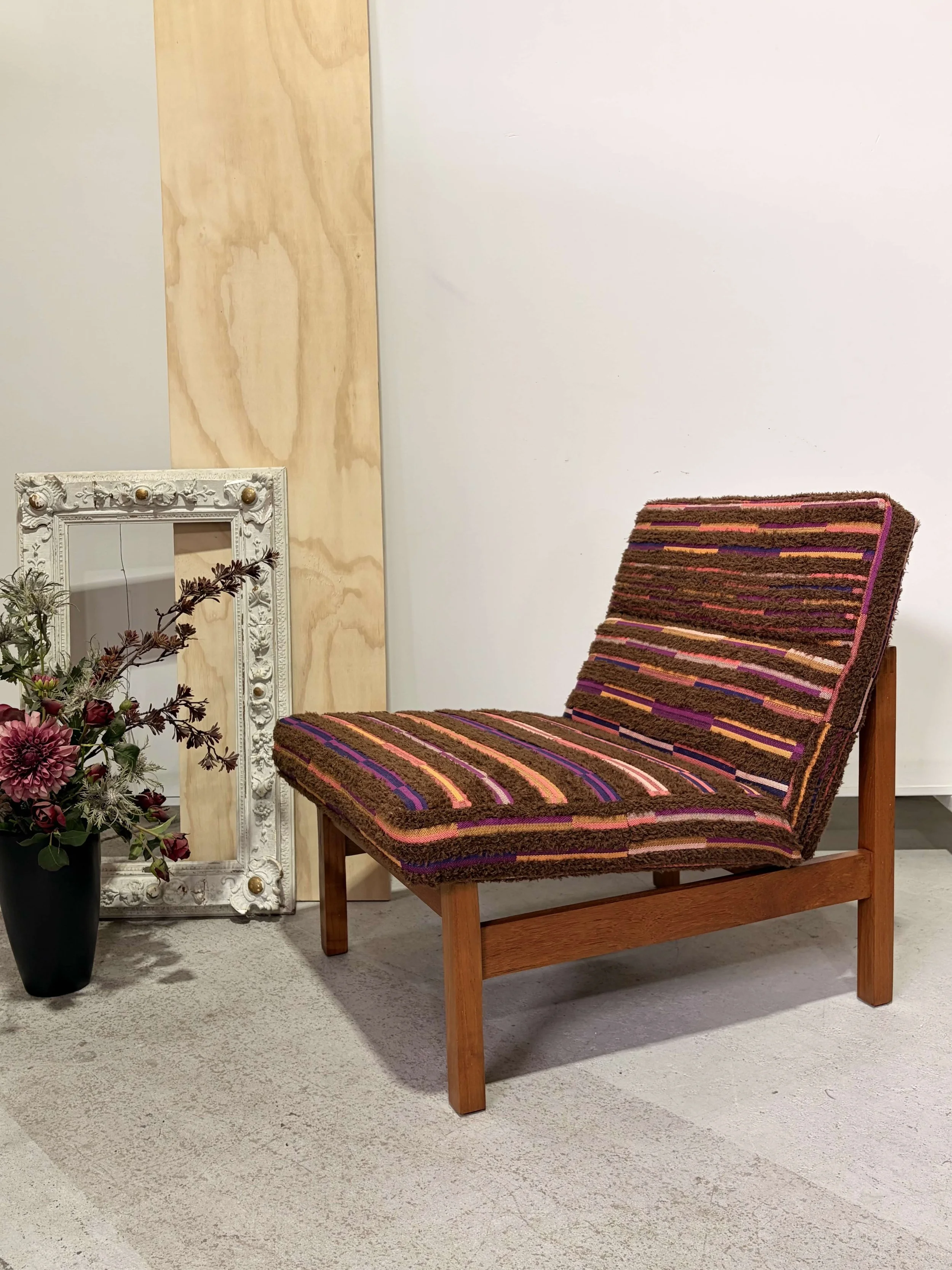 Retro in Malhia Kent