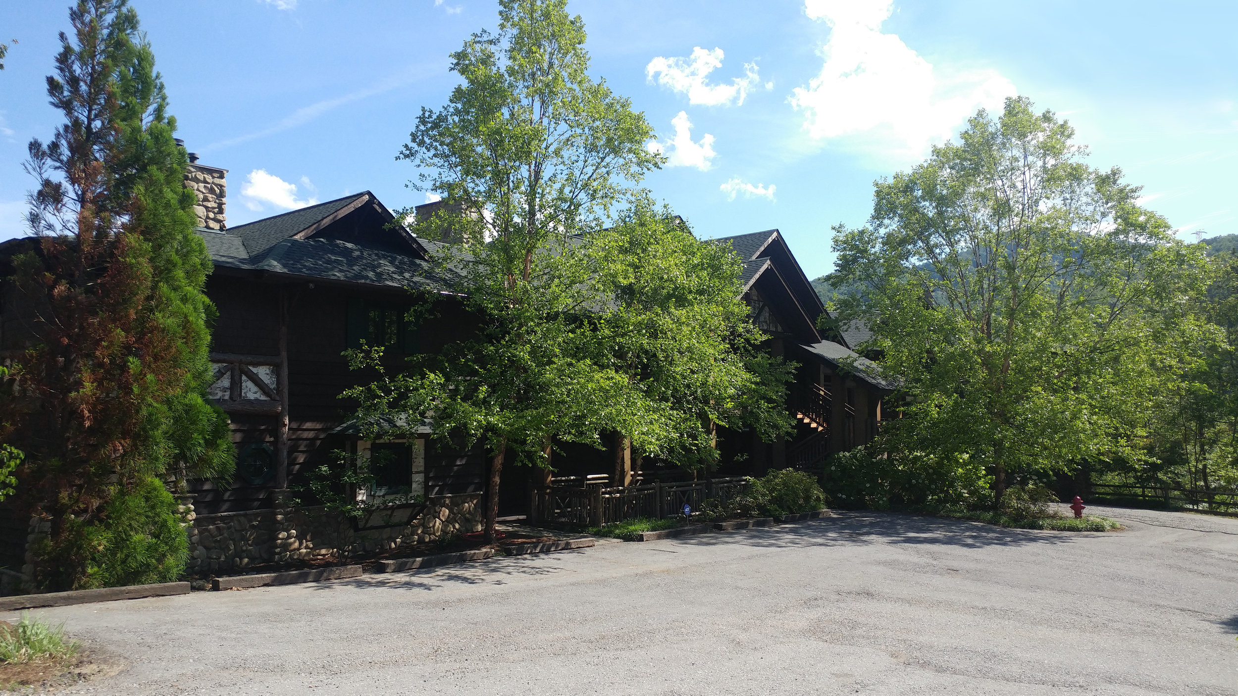  The Great Camp of the Smokies   Buckberry Lodge  