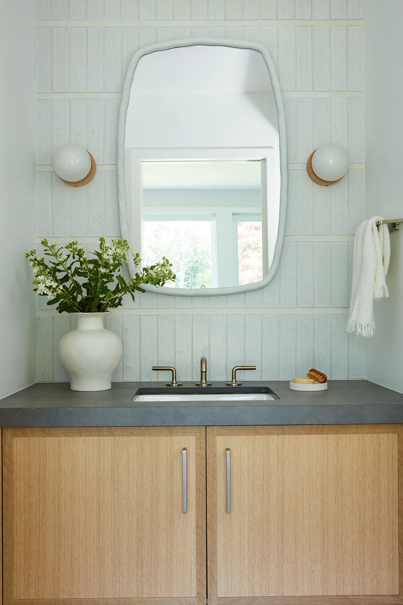 GuestBath-44205.jpg