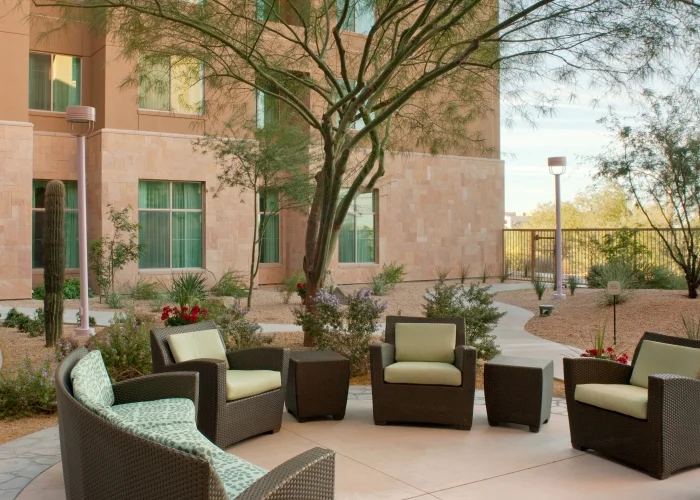 799802_Outdoor_Relaxation-700x500.jpg