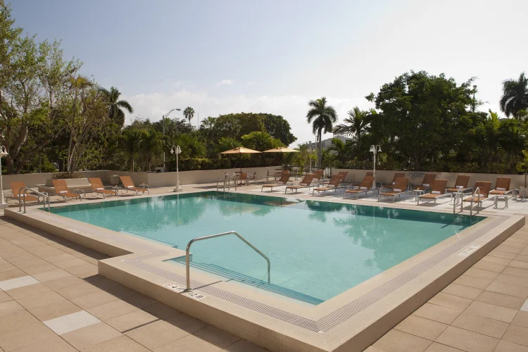 1507740_MIAGV_Outdoor_Pool_High_Res-750x500.jpg