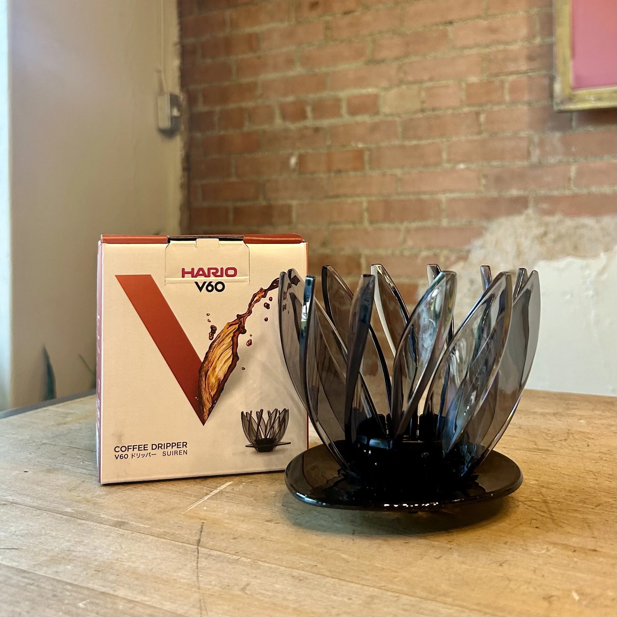 Hario V60 "Surien" Dripper (02)